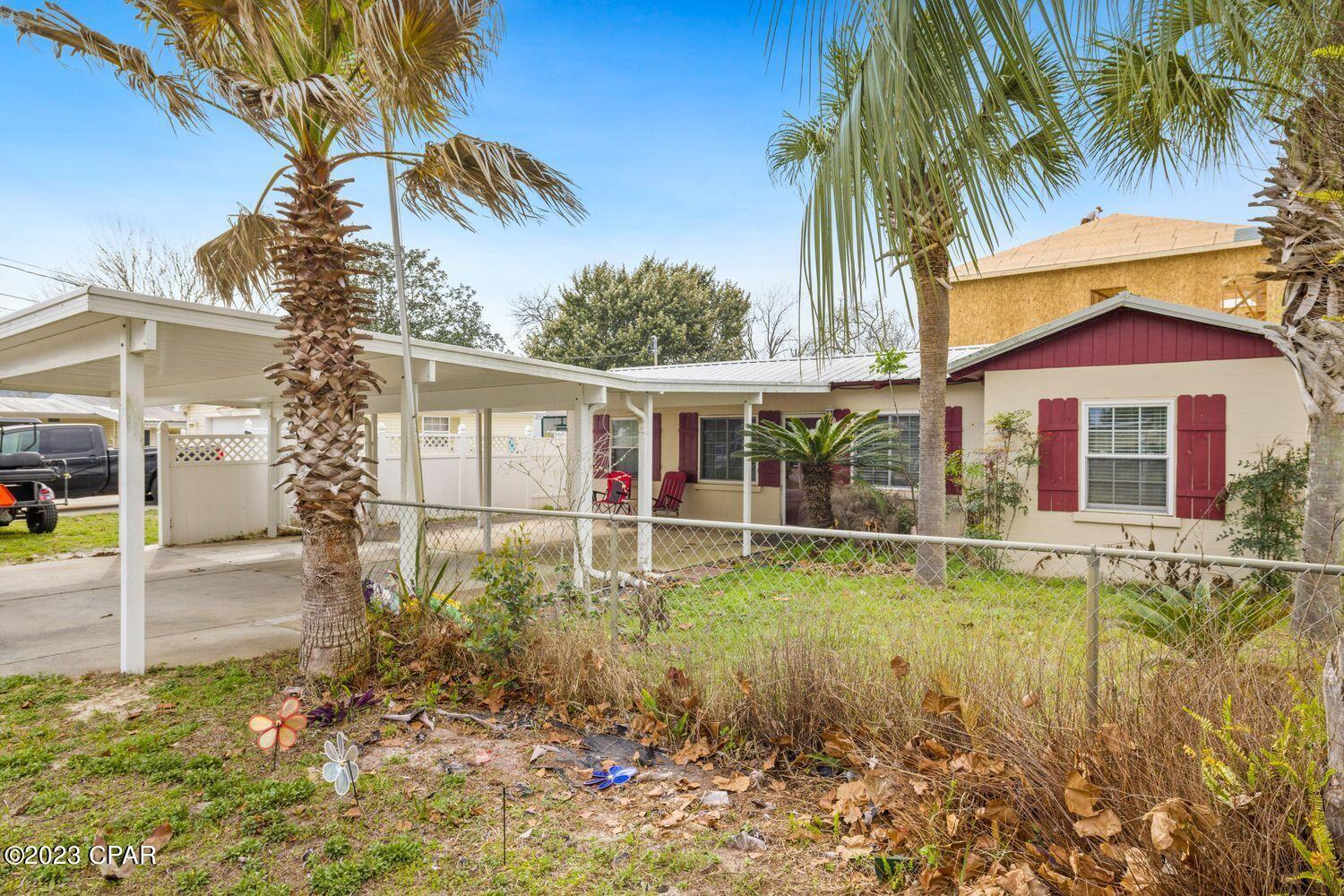 Laguna Beach Estates 6th Add - Residential