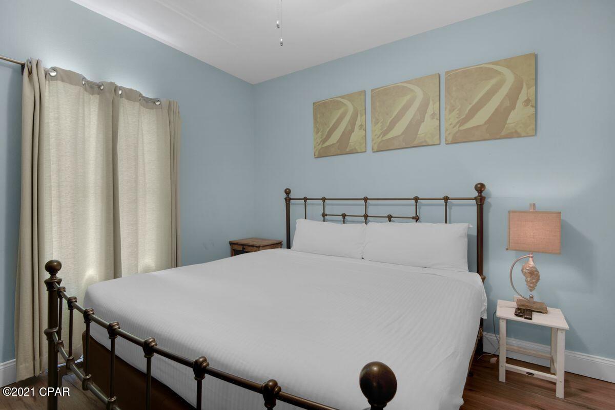 Laketown Wharf - Residential