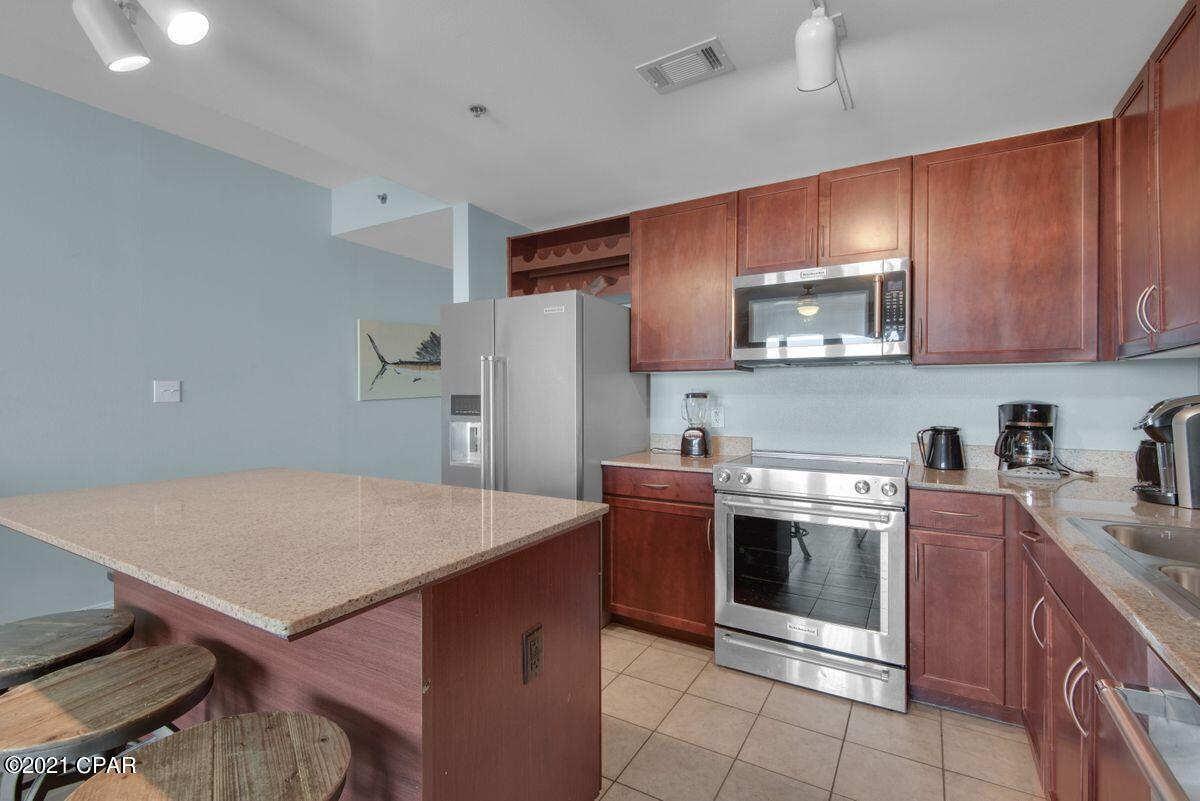 Laketown Wharf - Residential