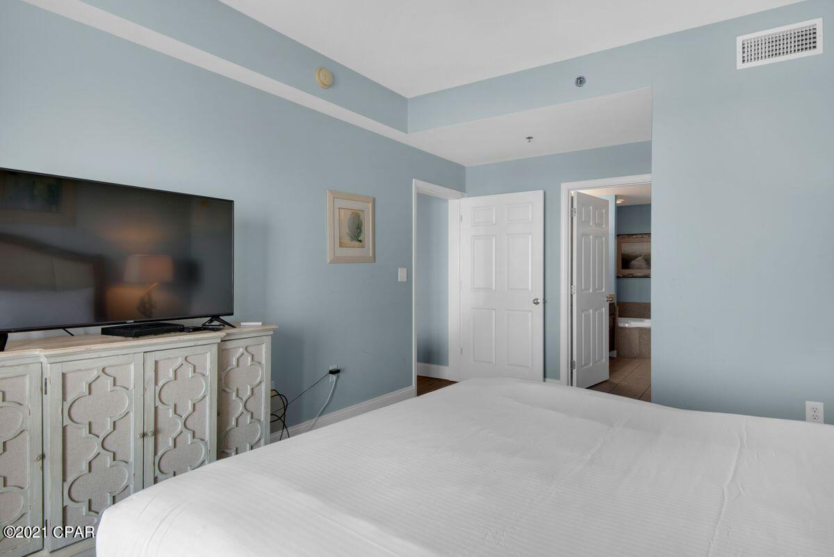 Laketown Wharf - Residential