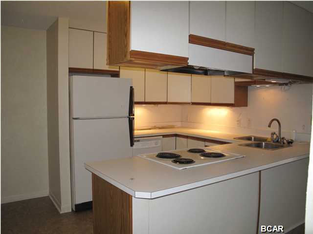 Palisades Condo Ph 1 - Residential Lease