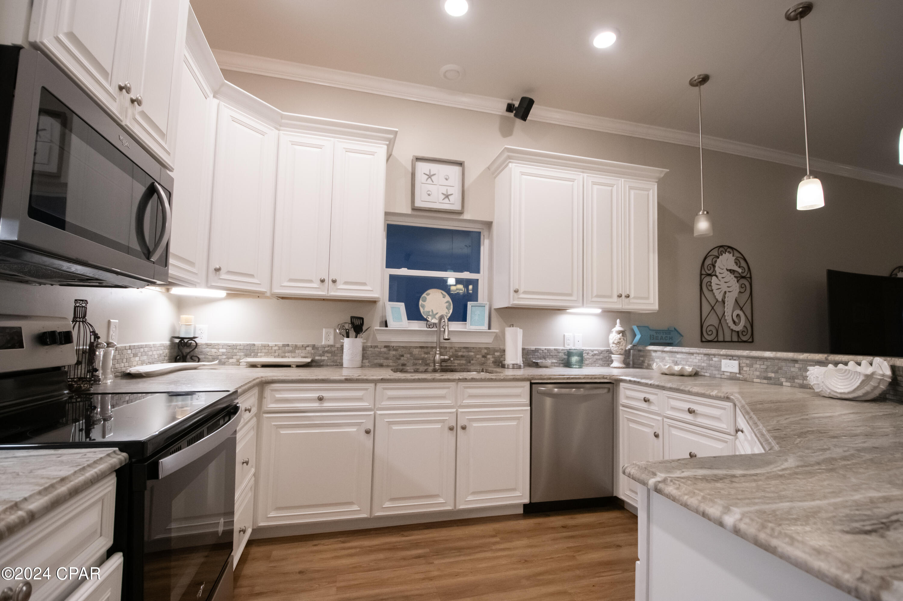 Royal Palms Of Laguna Beach - Residential