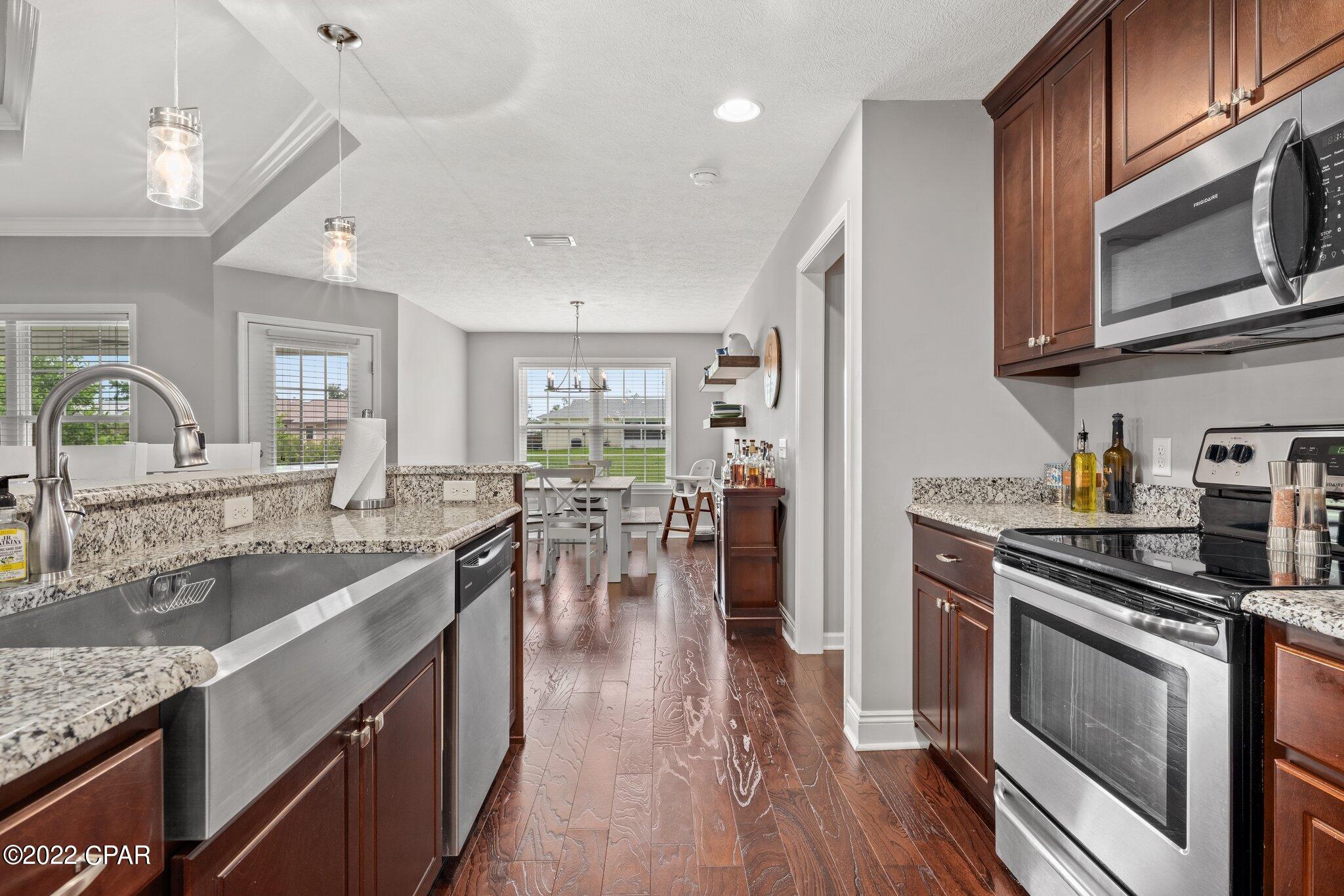 The Pines Of Lynn Haven - Residential