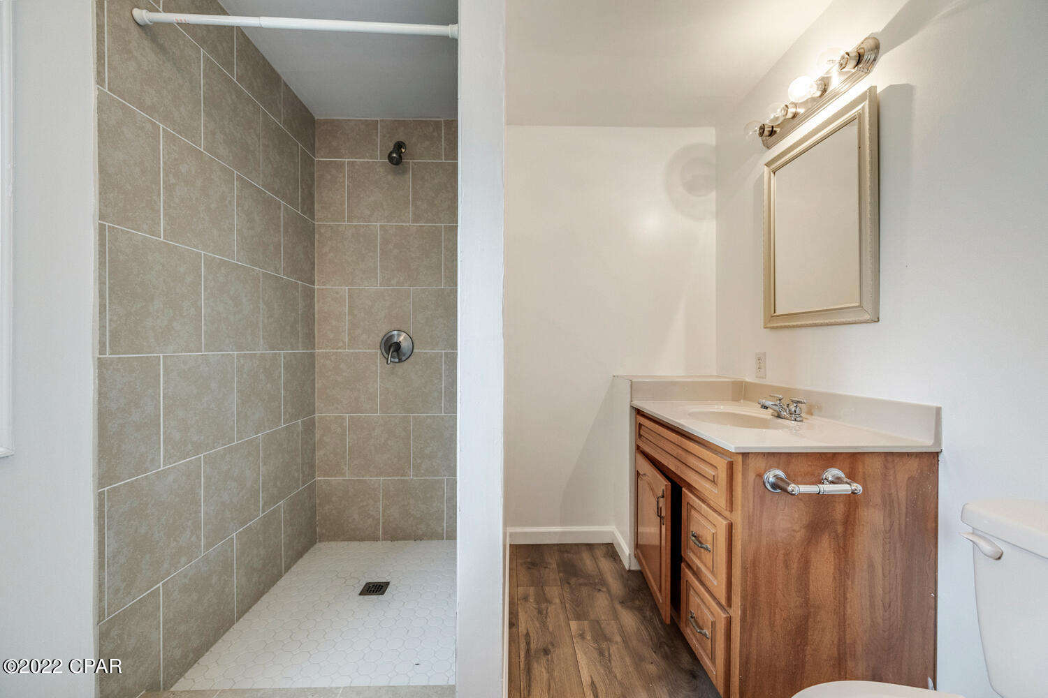 North Lagoon Oaks 4th - Residential