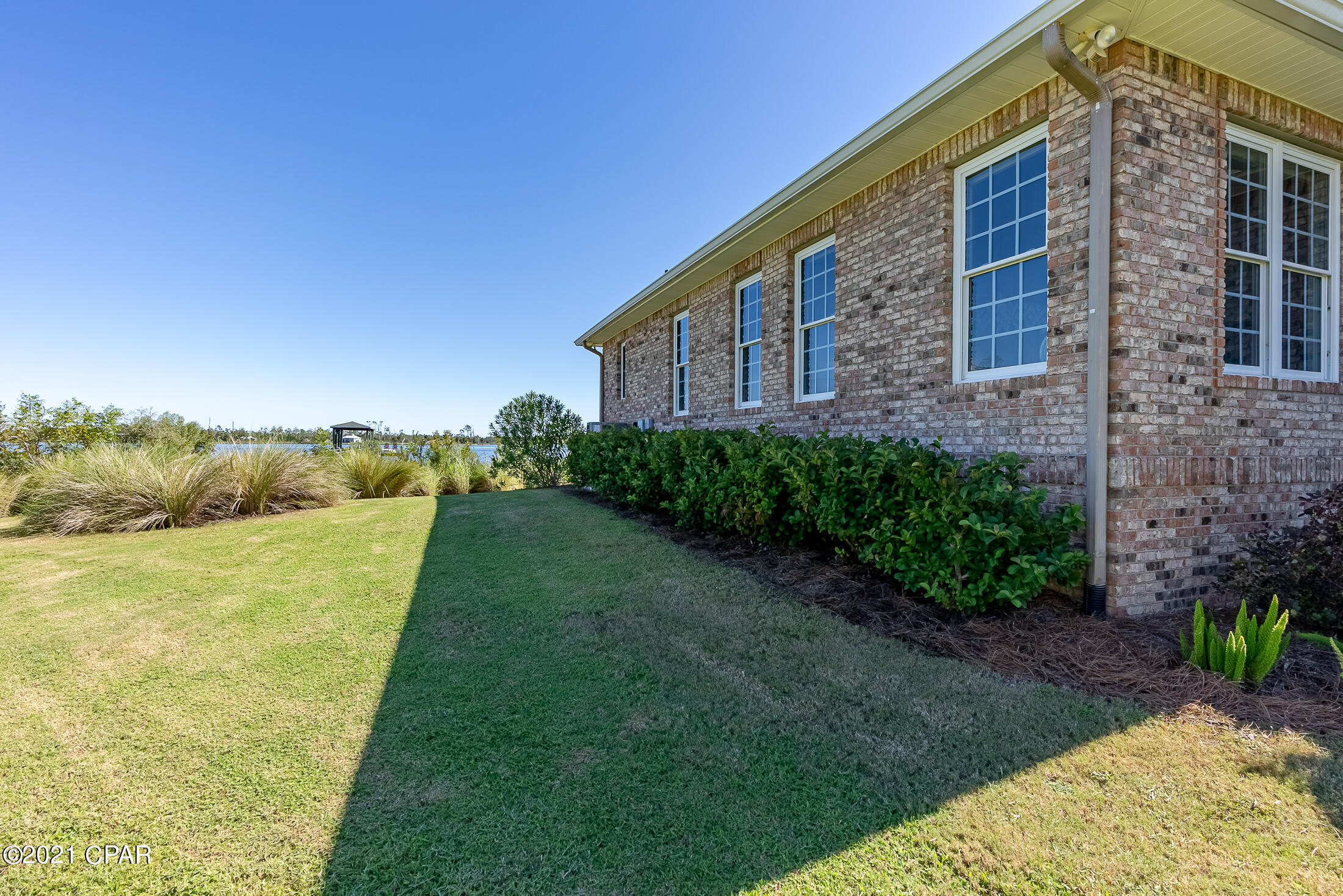 Laird Bayou - Residential