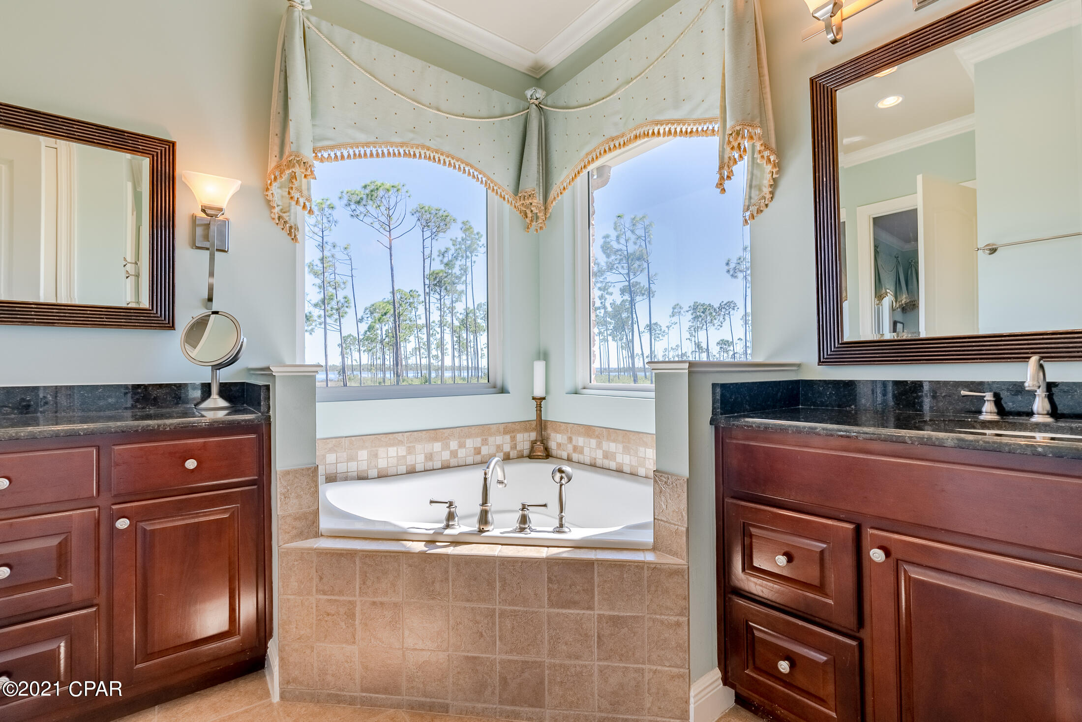 Laird Bayou - Residential