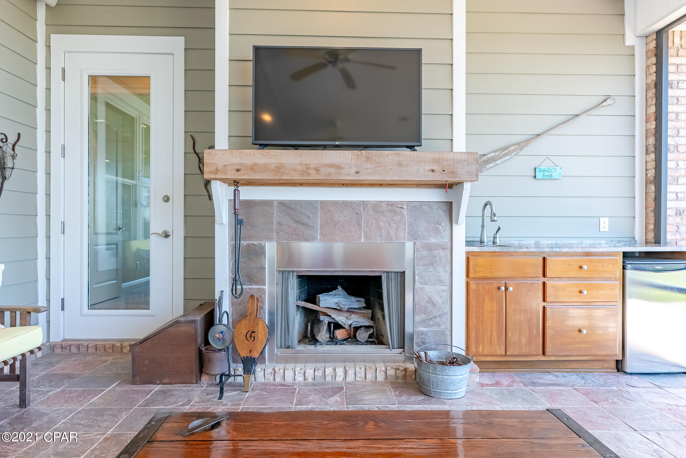 Laird Bayou - Residential