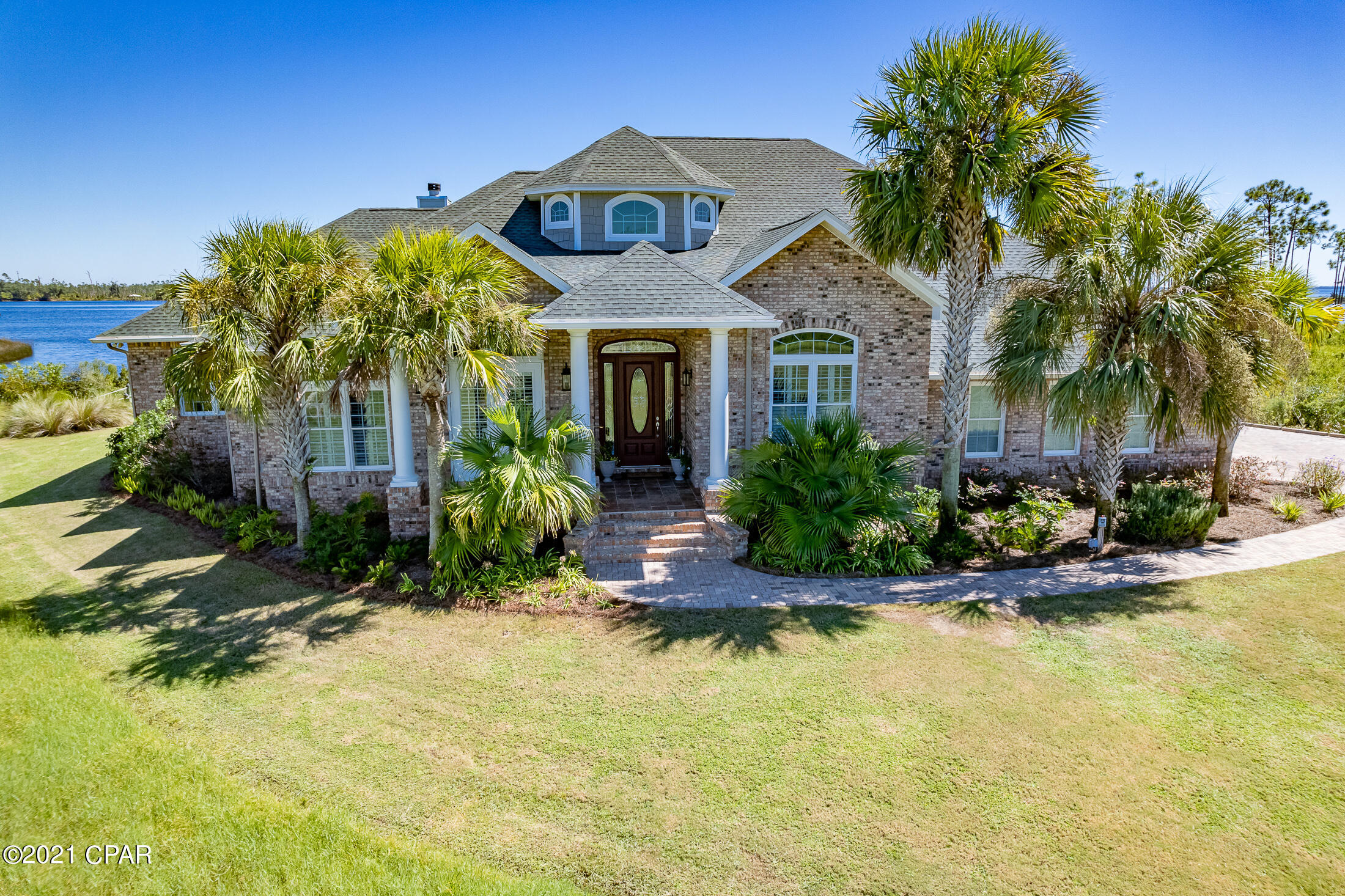 Laird Bayou - Residential