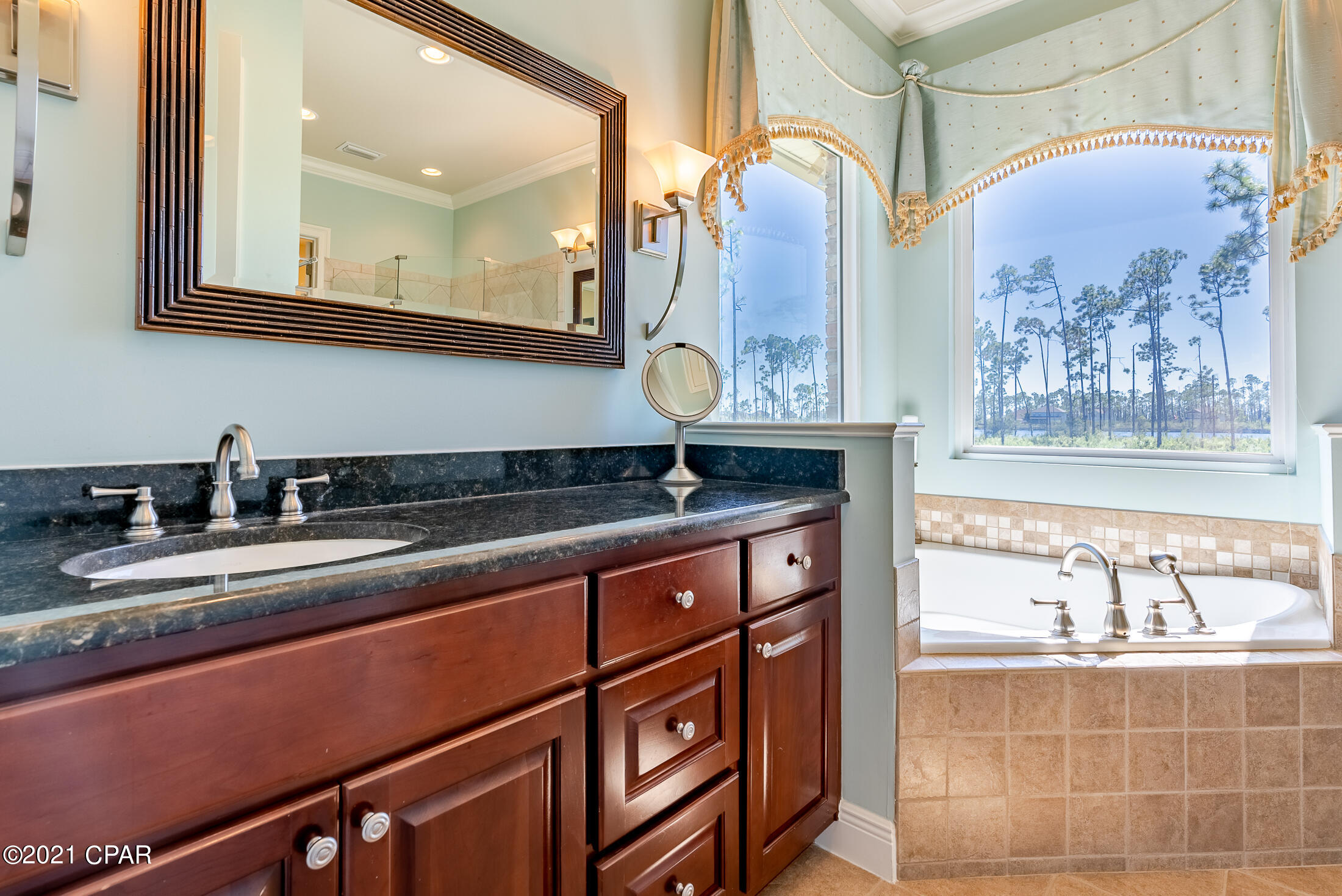 Laird Bayou - Residential