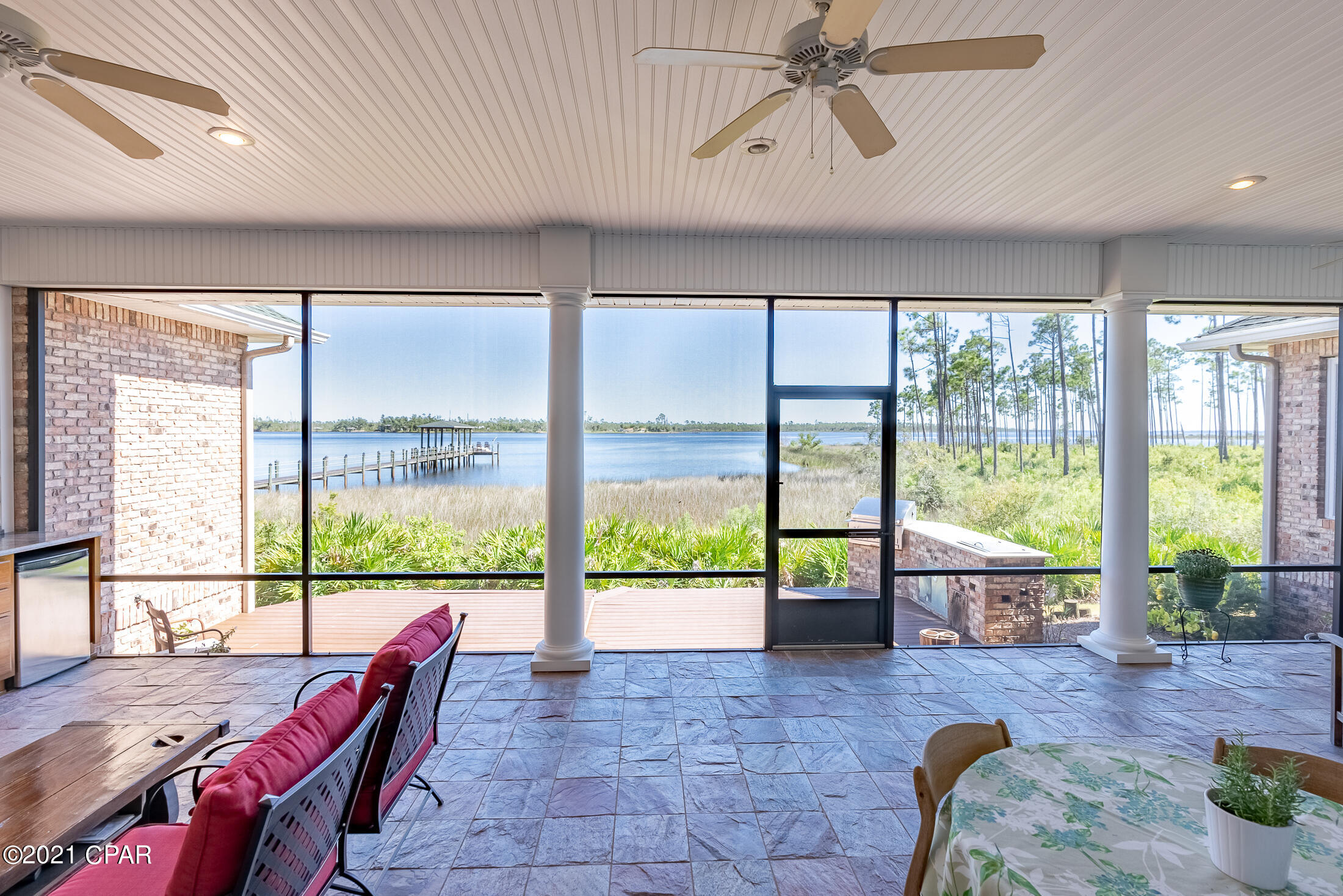 Laird Bayou - Residential