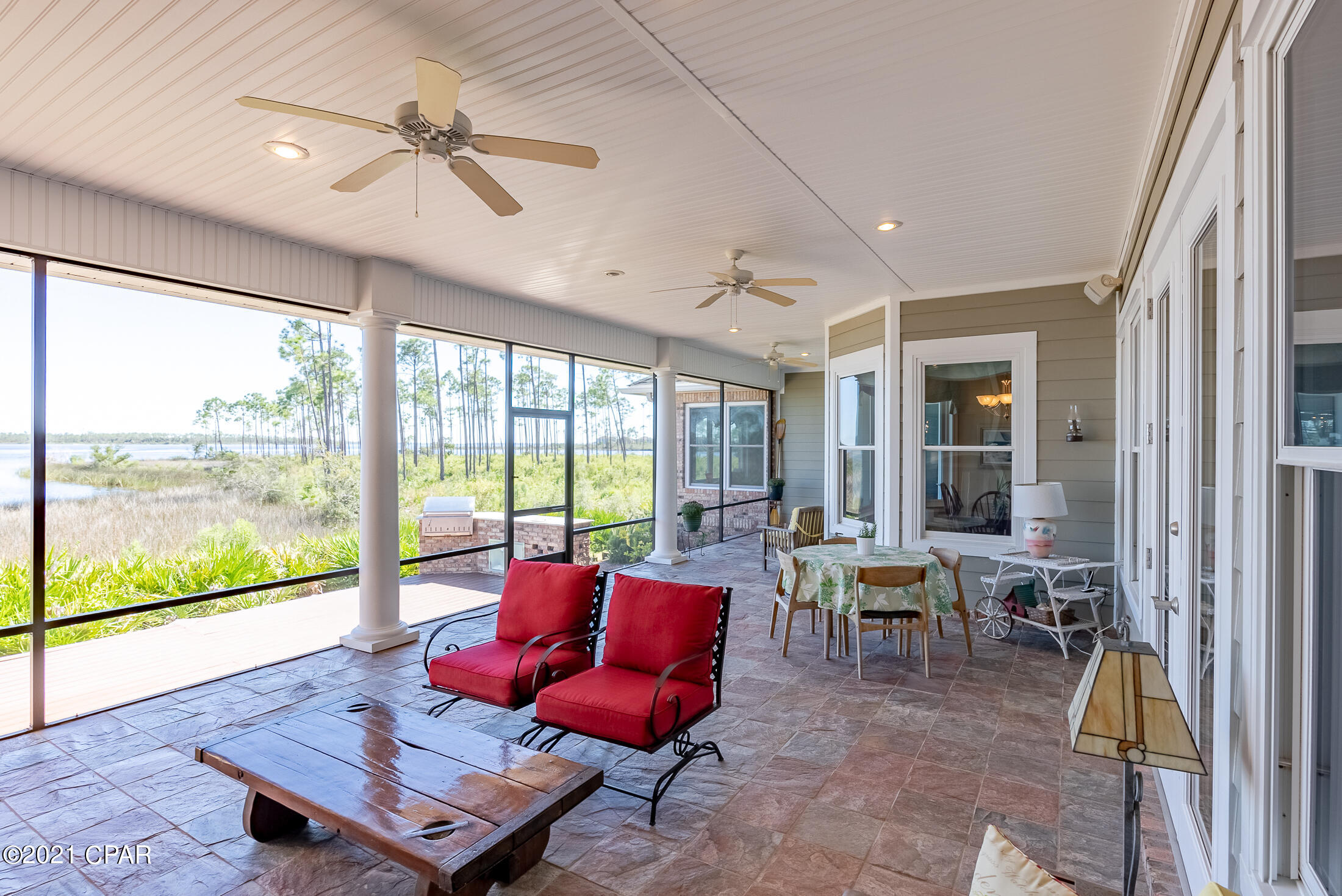 Laird Bayou - Residential