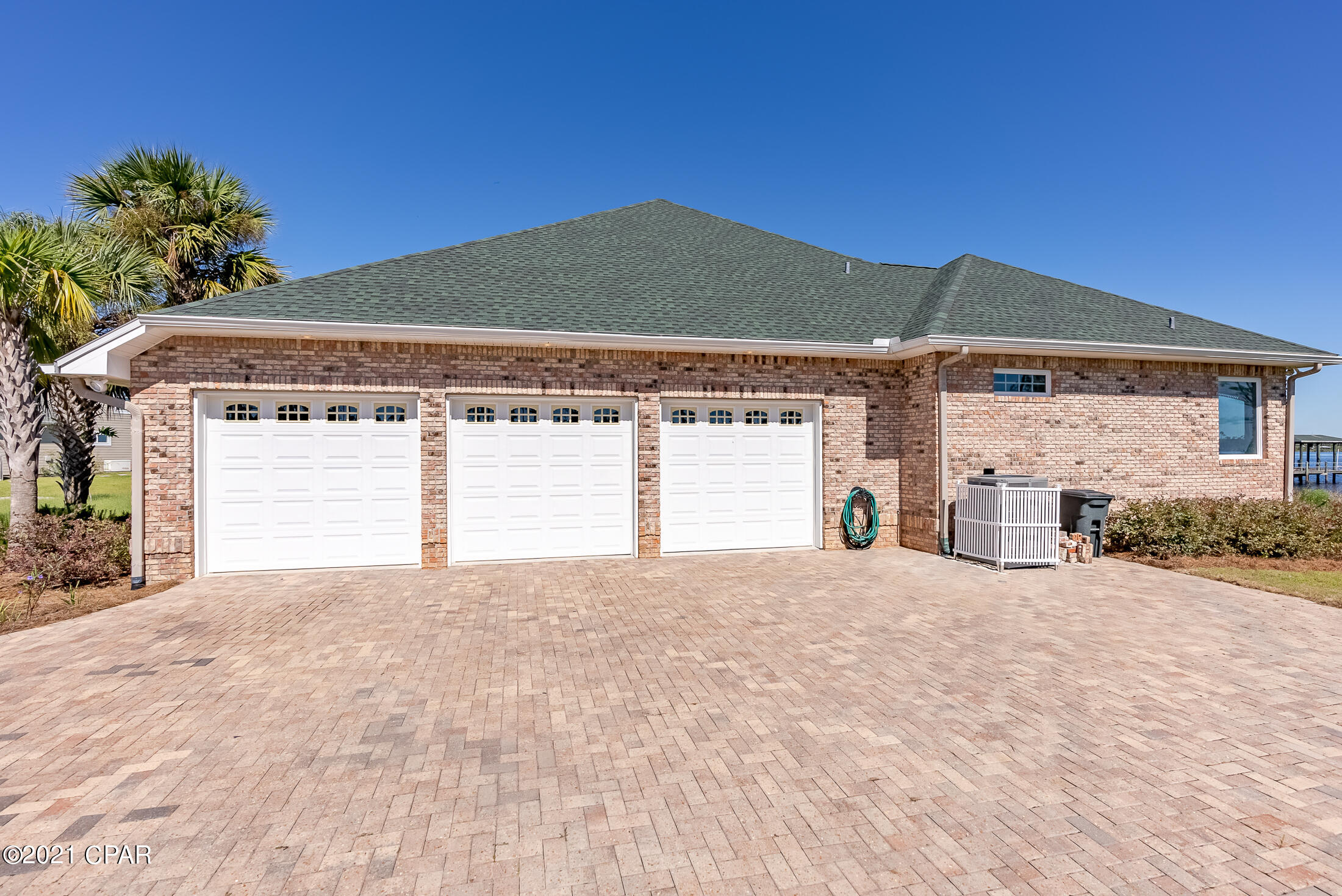 Laird Bayou - Residential