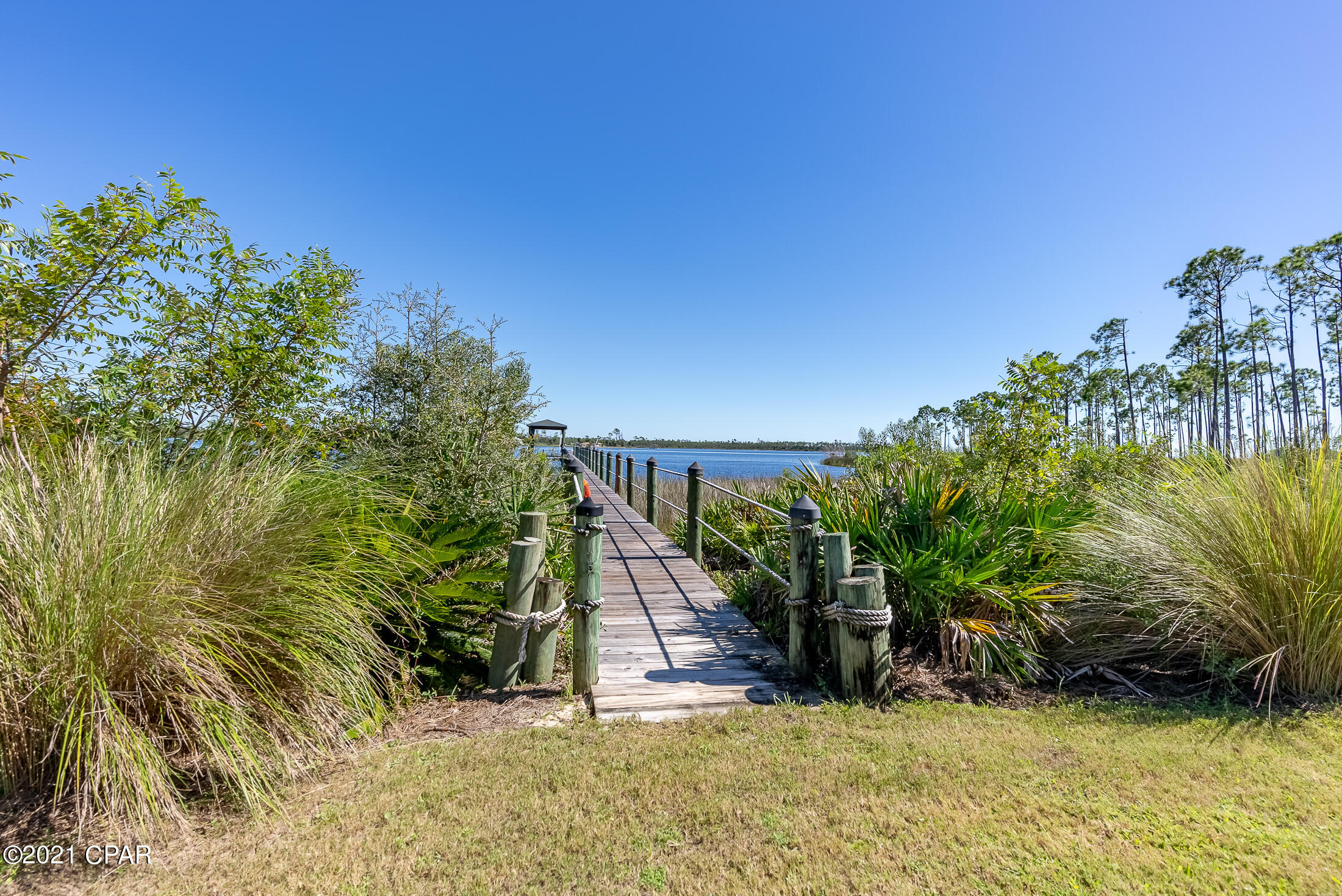 Laird Bayou - Residential