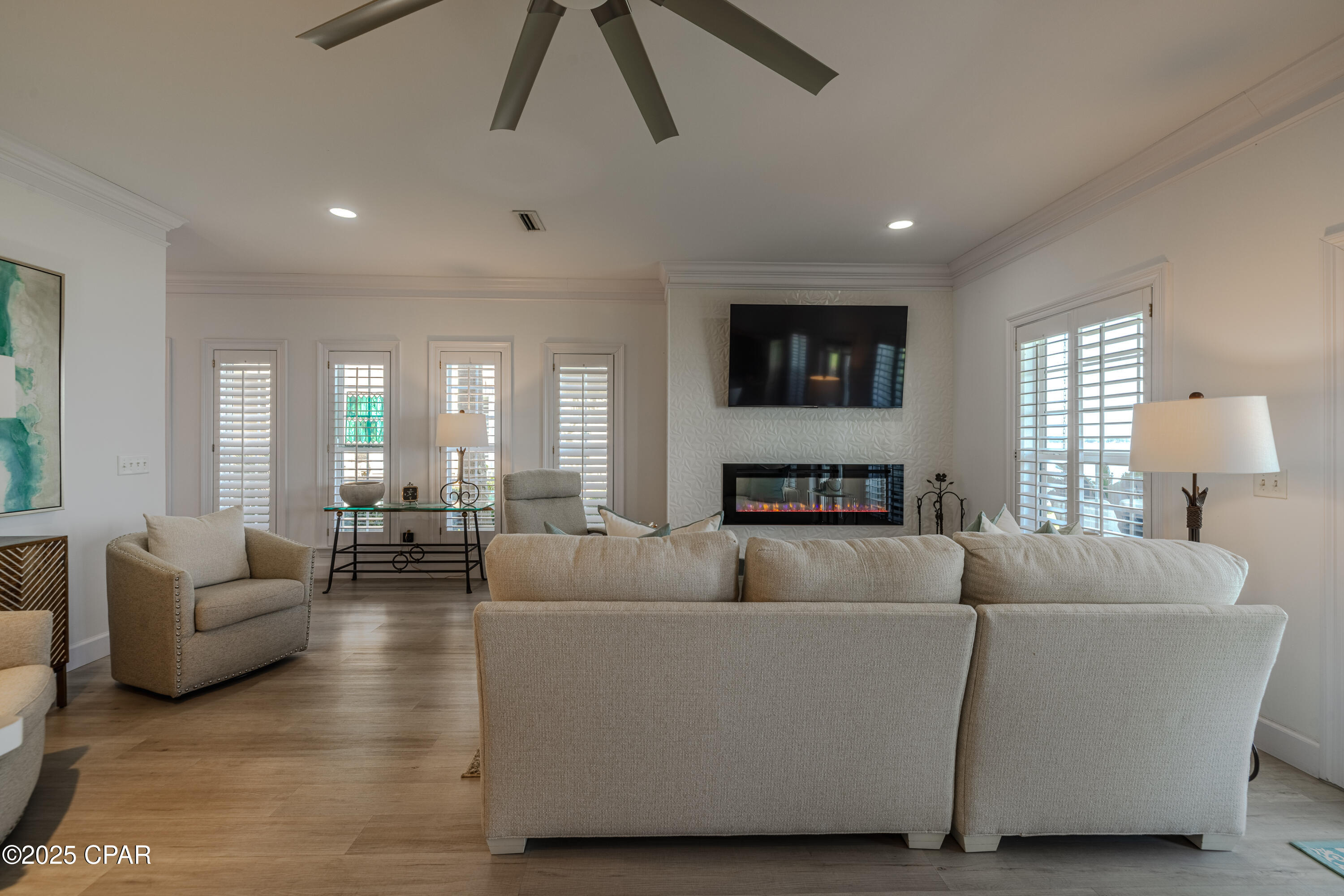 Pelican Bay - Residential