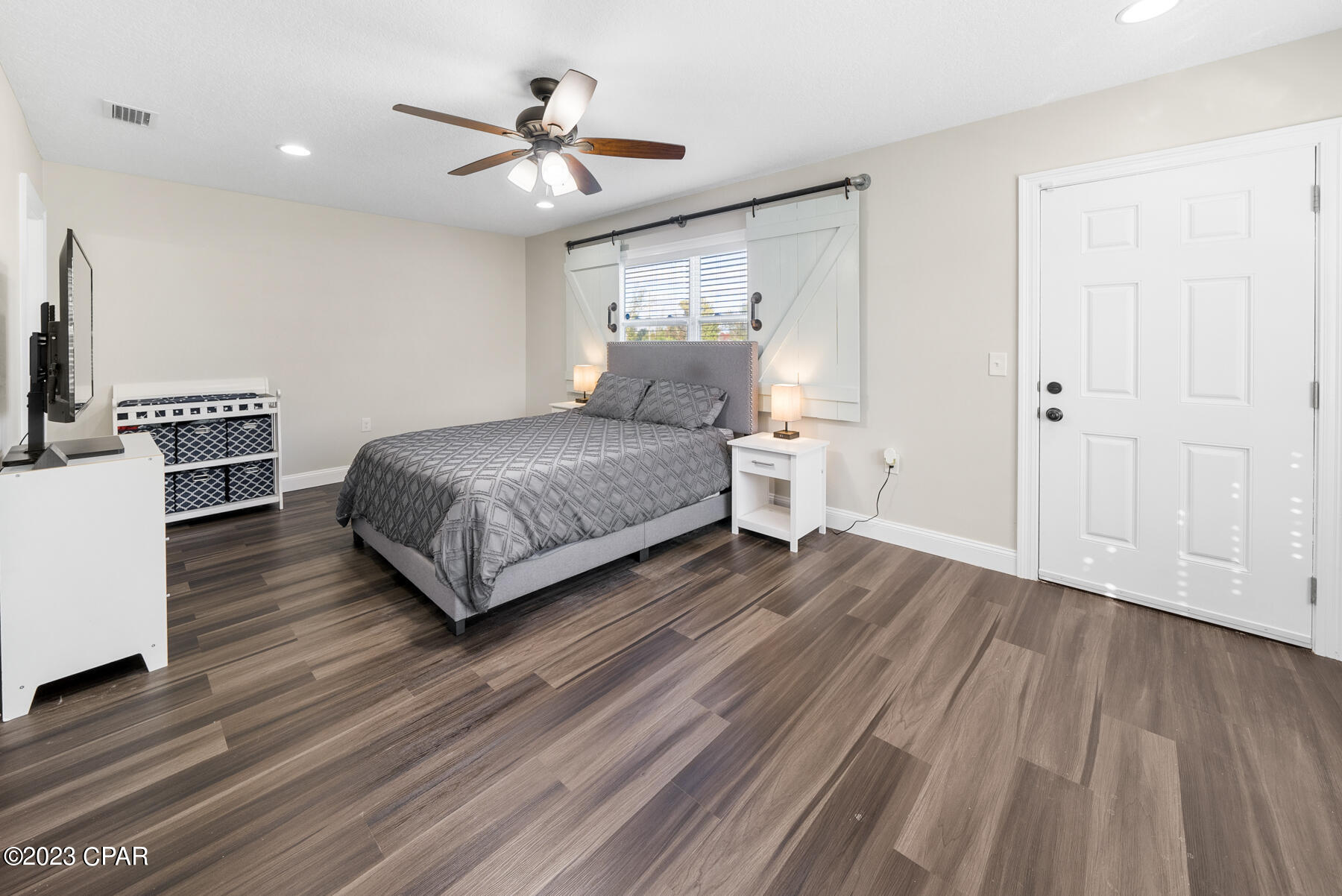 Lannie Rowe Lake Ests - Residential