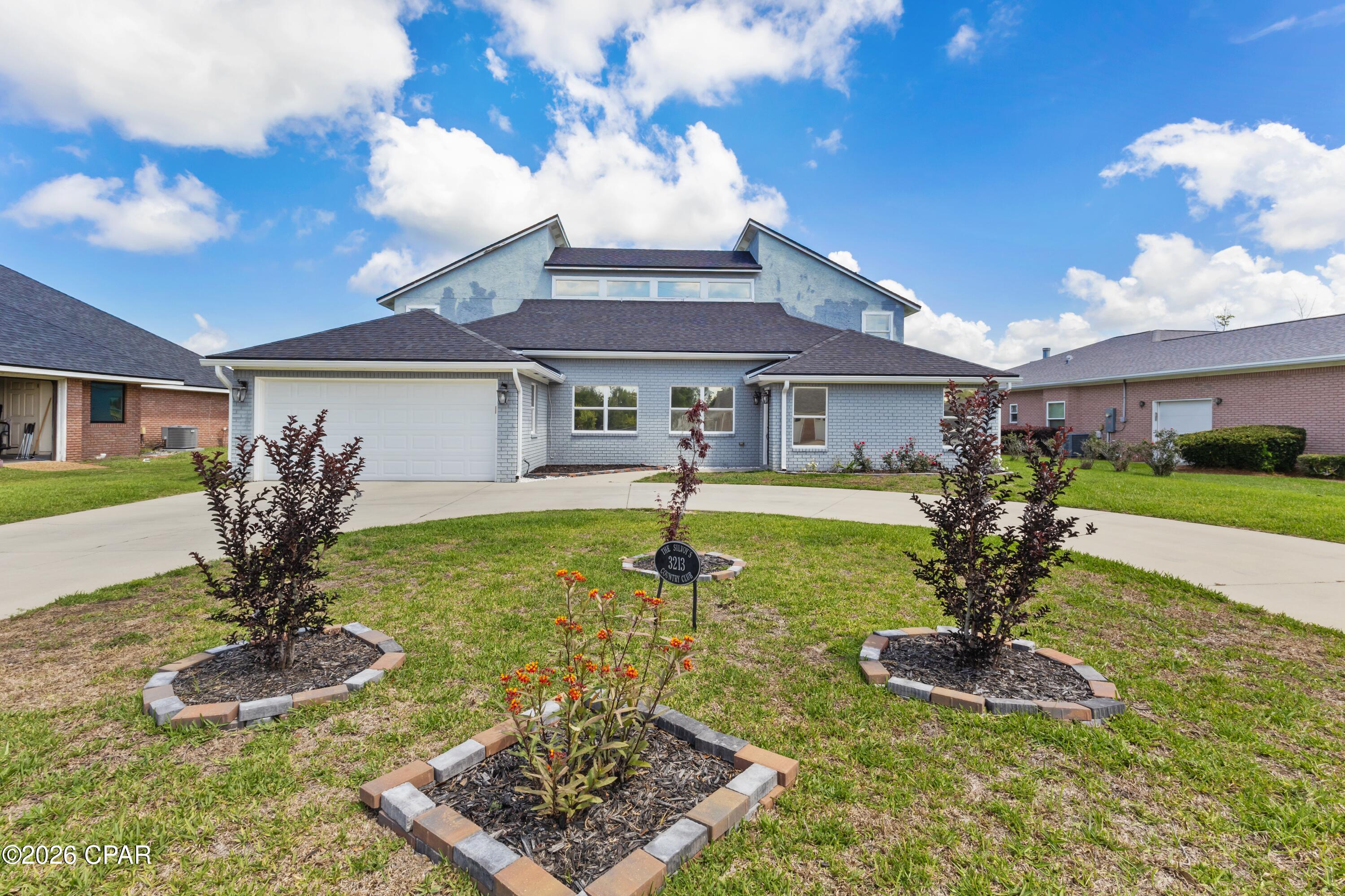Country Club Harbour Estates - Residential
