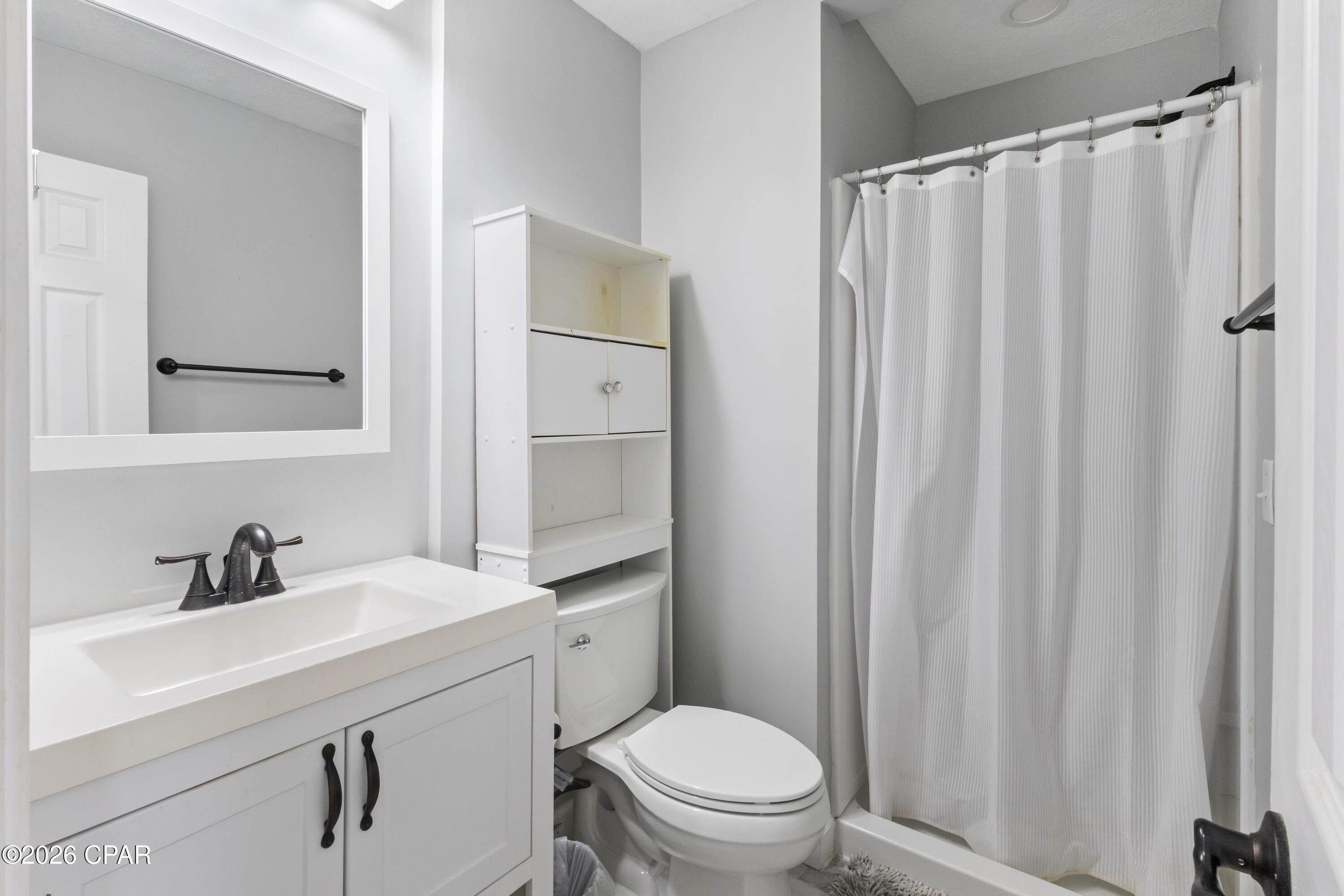 Country Club Harbour Estates - Residential