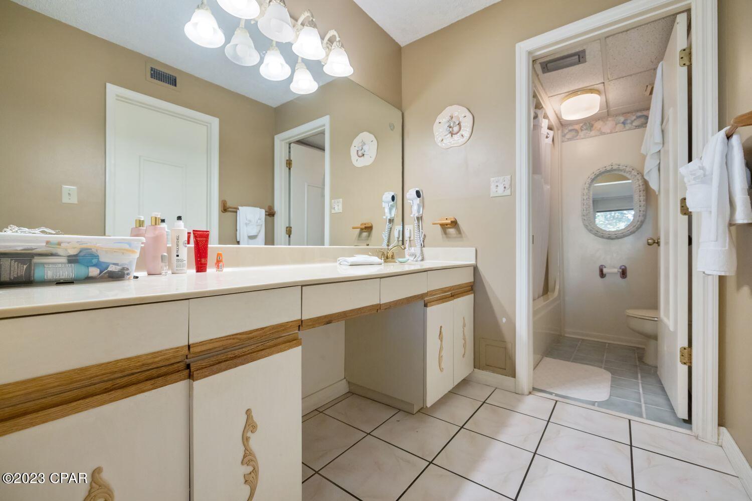 Edgewater Golf Villas III-B - Residential