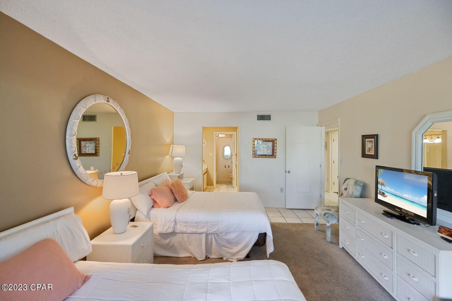 Edgewater Golf Villas III-B - Residential