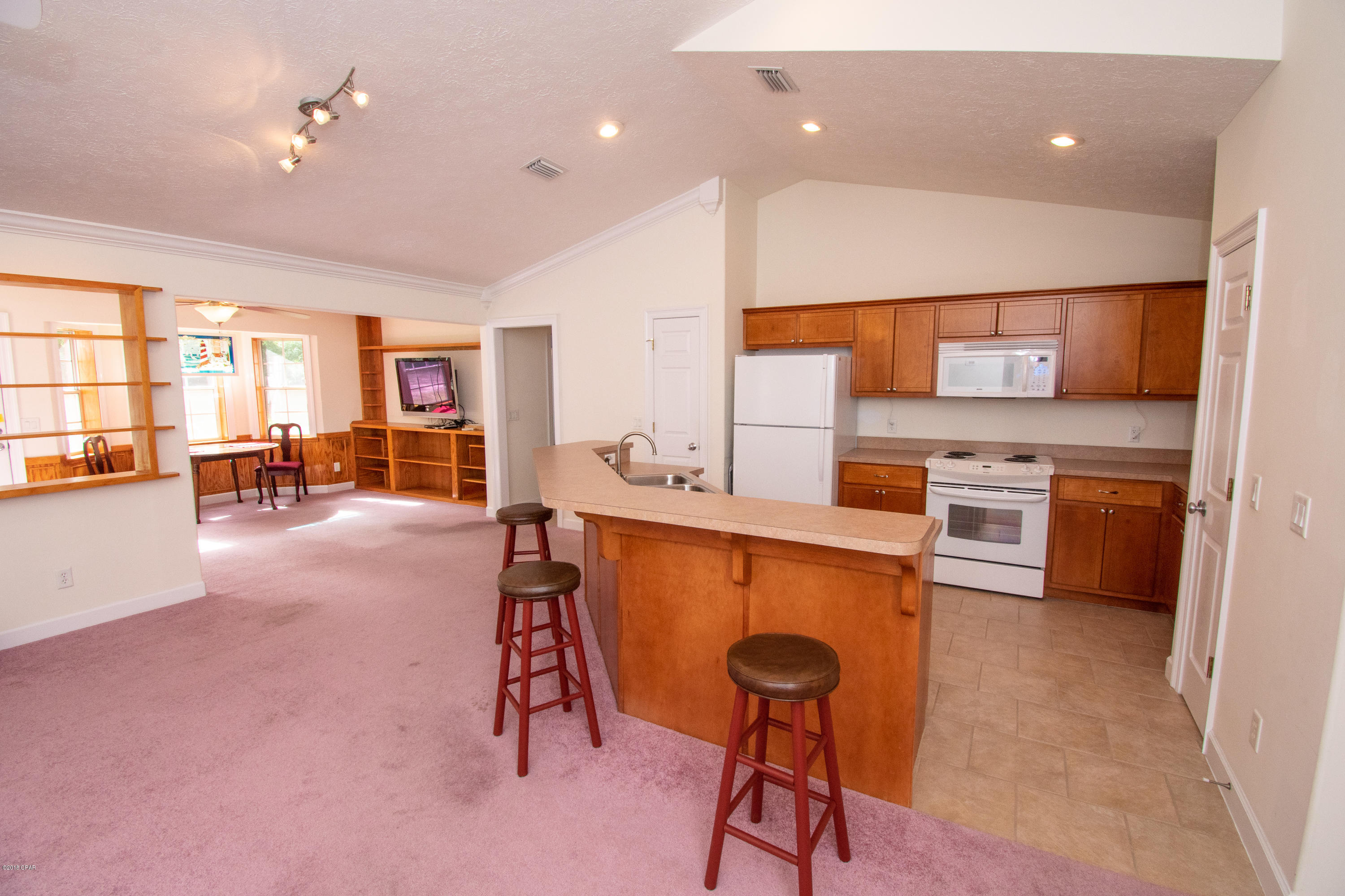 Prows Lynn Haven Replat - Residential