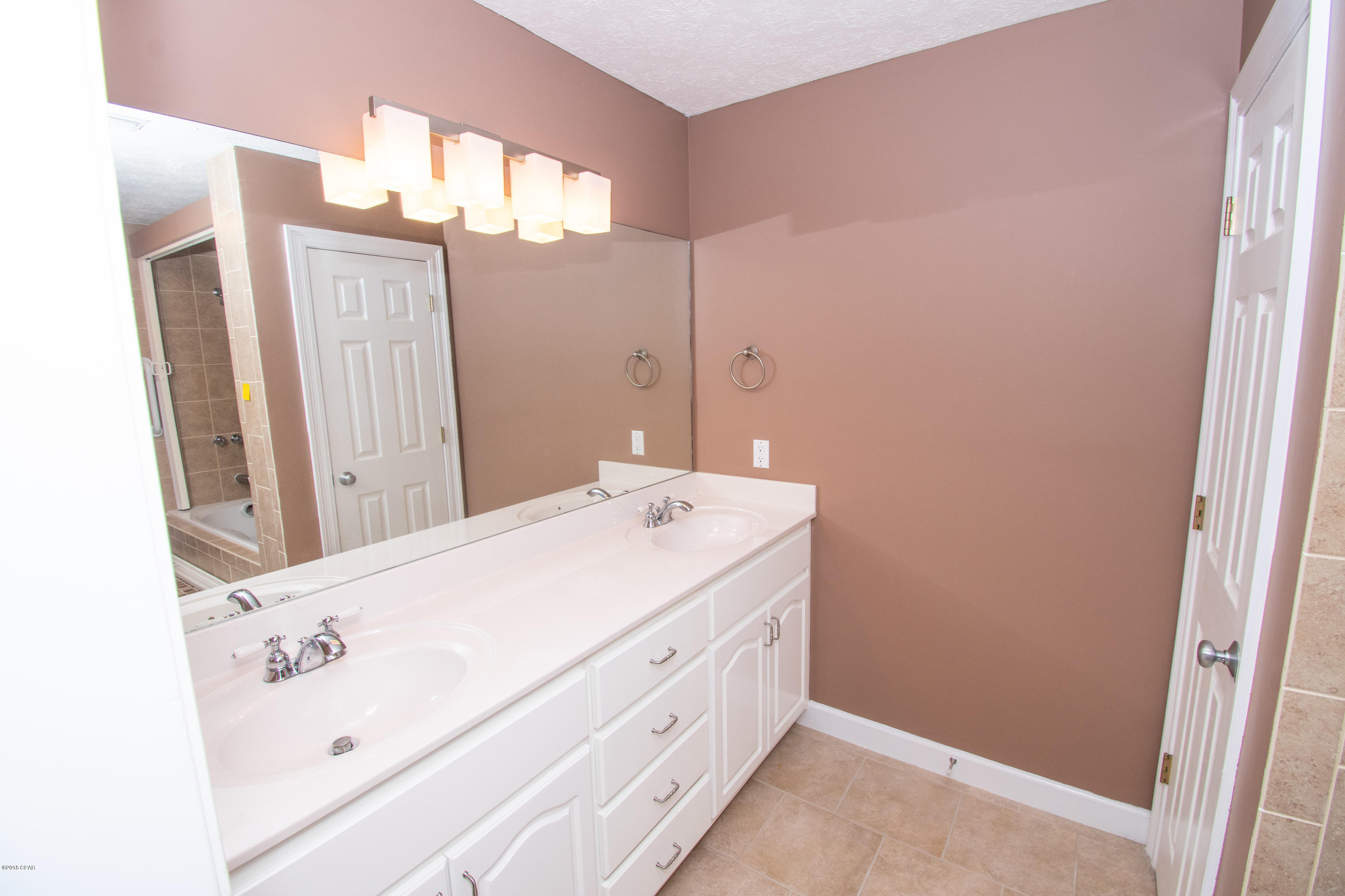 Prows Lynn Haven Replat - Residential