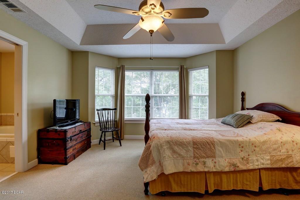 Leisure Lakes - Residential