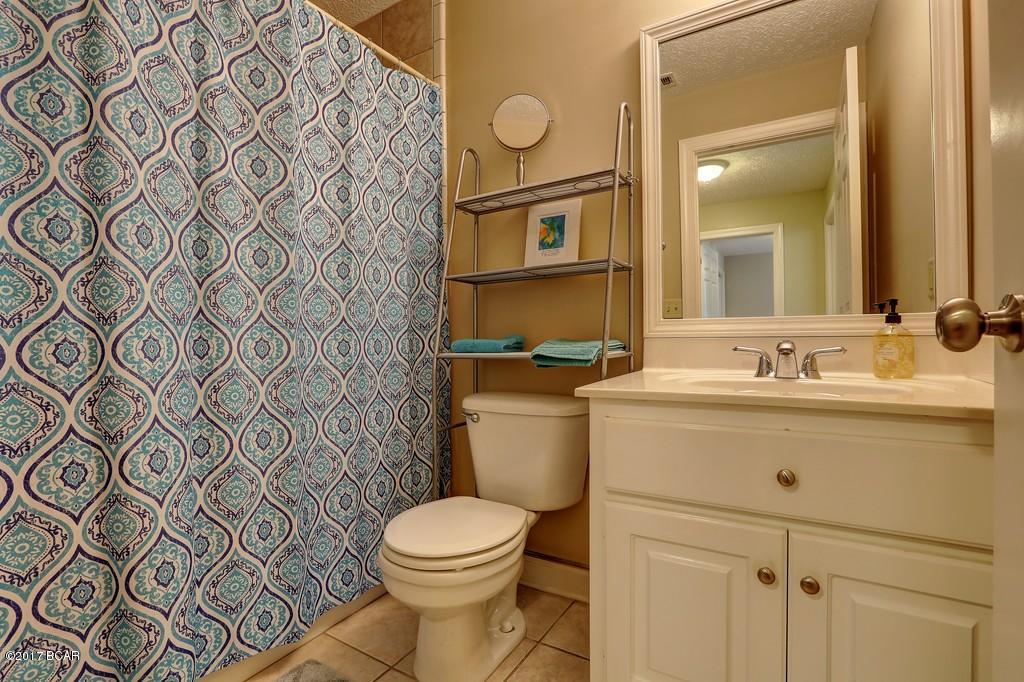 Leisure Lakes - Residential