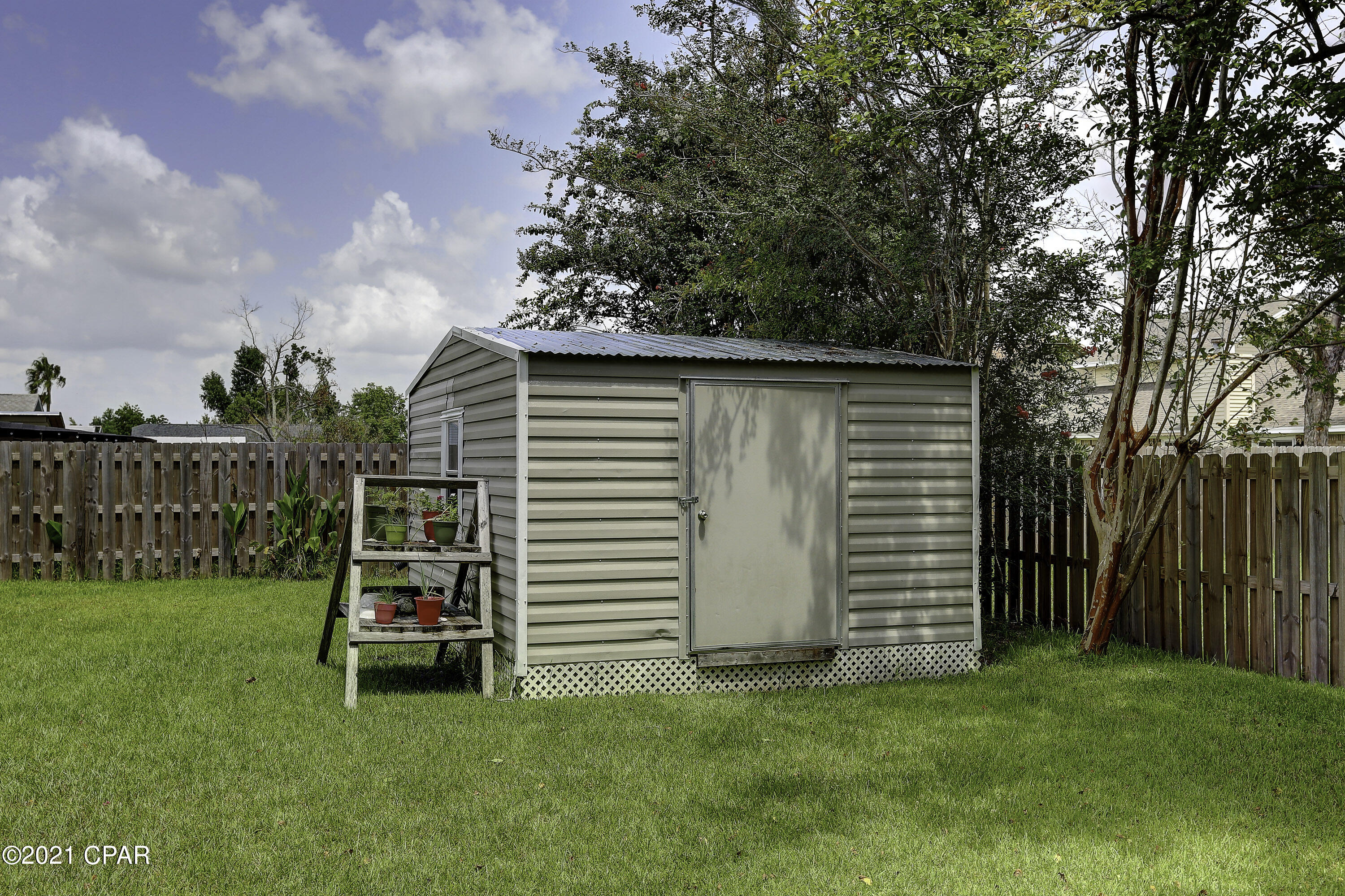 Derby Woods - Residential