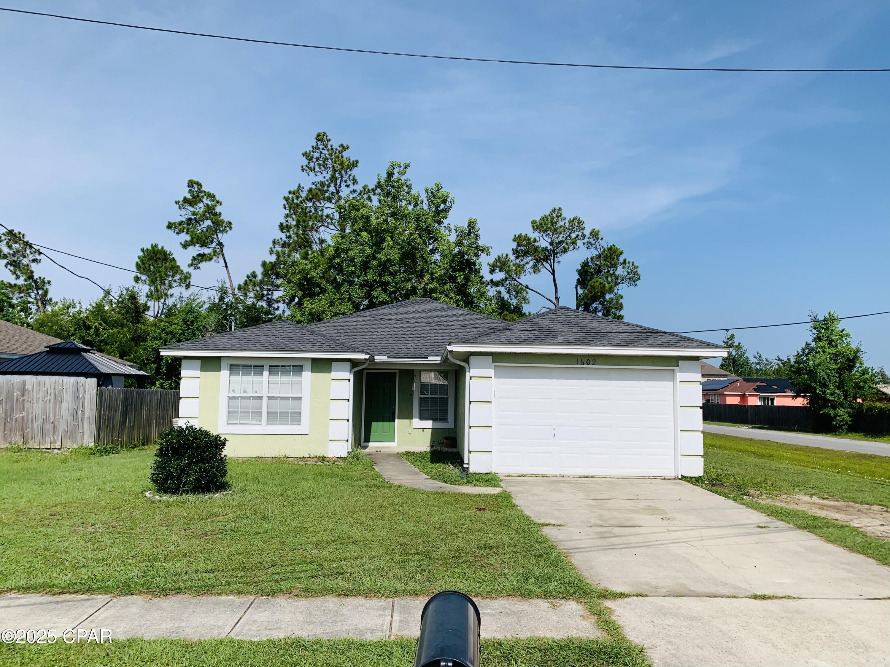 Lynn Pointe South - Residential