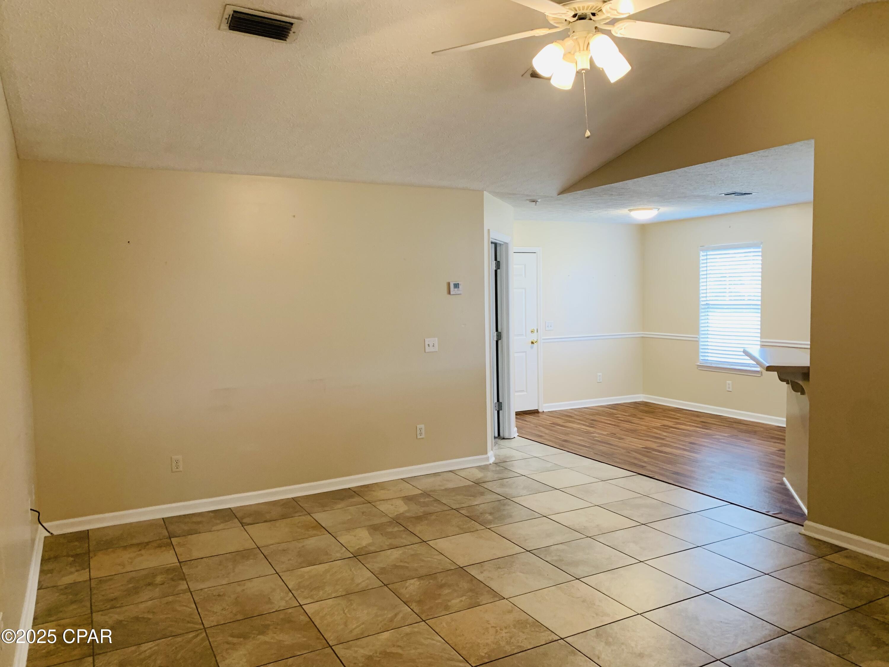 Lynn Pointe South - Residential