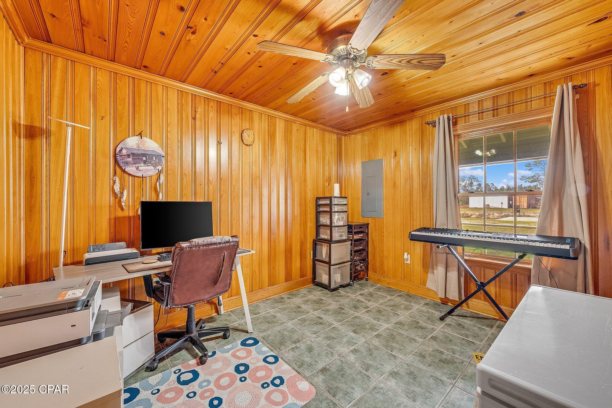 [No Recorded Subdiv] - Land