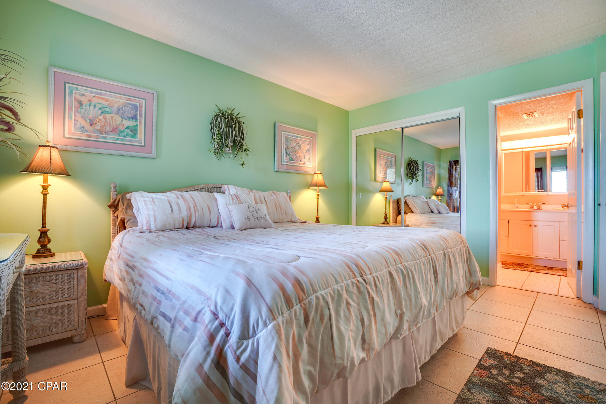 Mariner East Condo - Residential