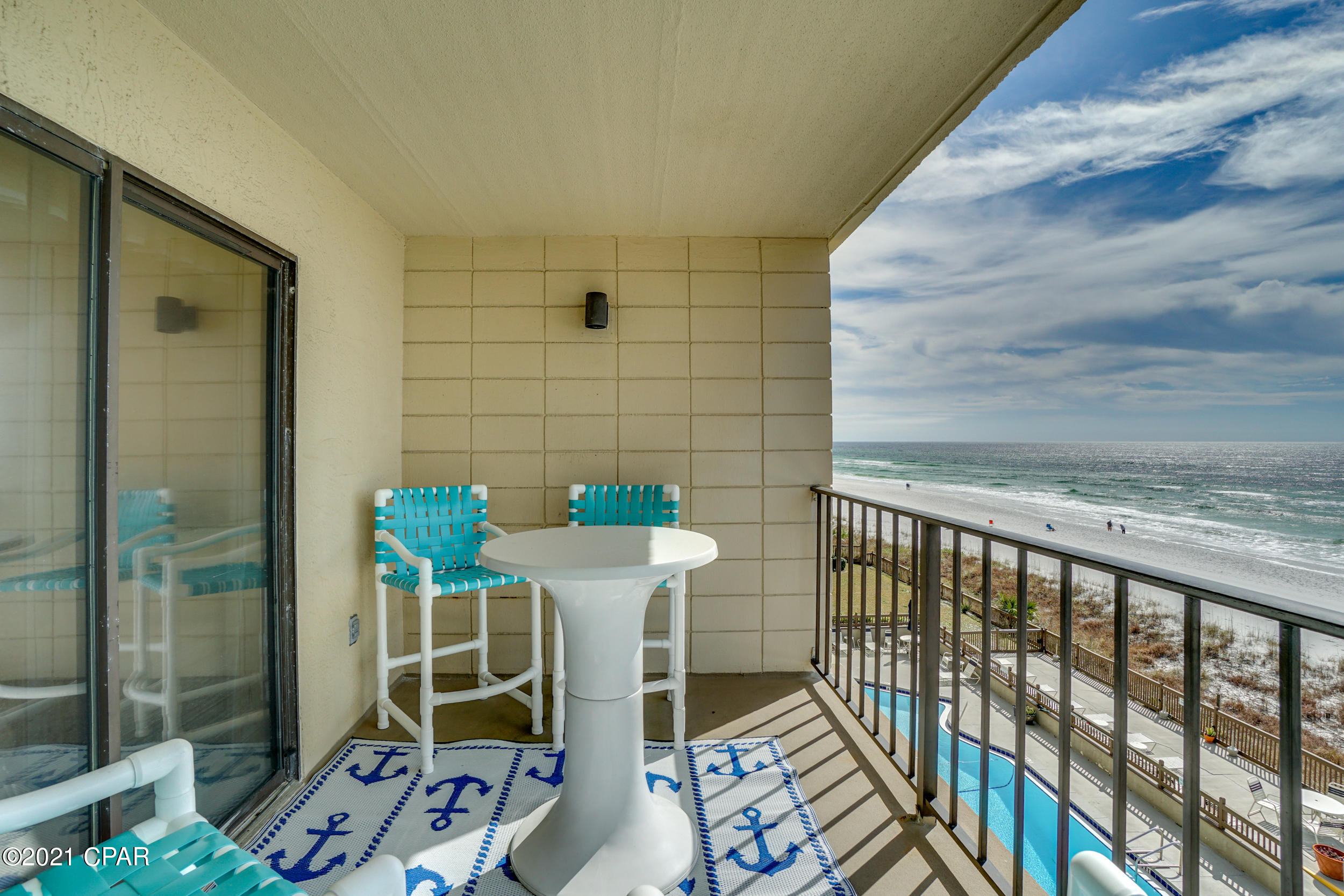 Mariner East Condo - Residential