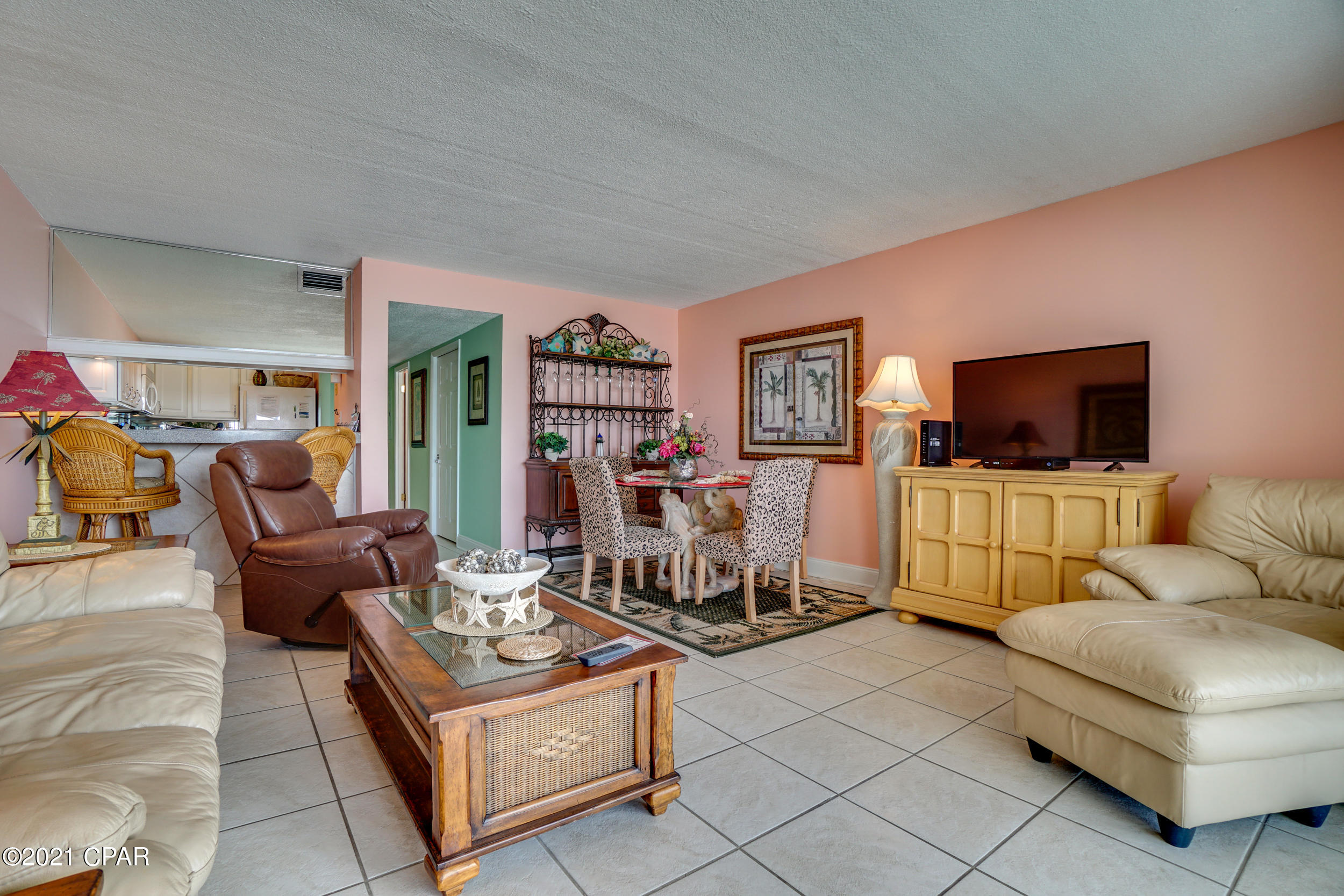 Mariner East Condo - Residential