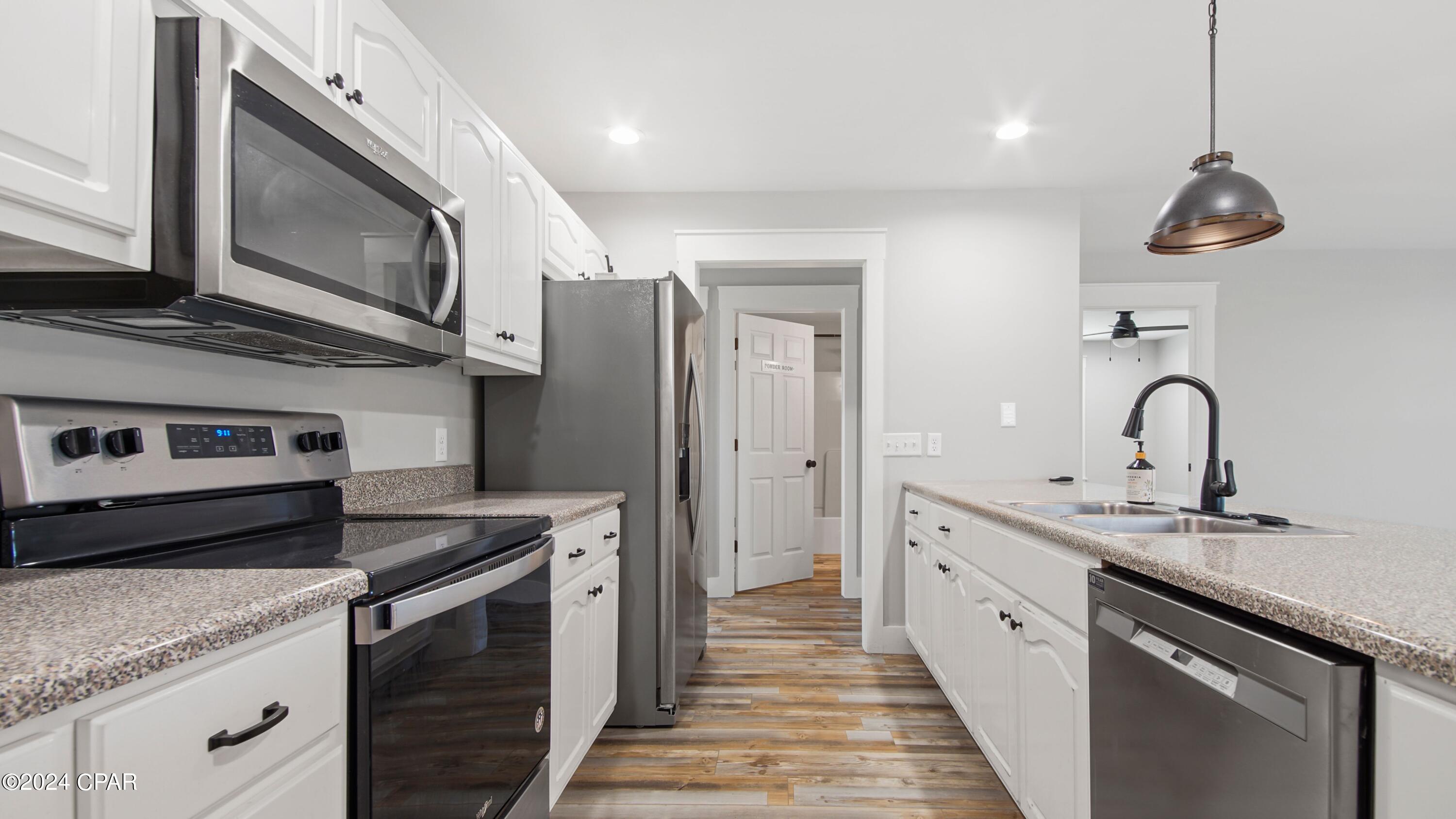 [No Recorded Subdiv] - Residential Lease