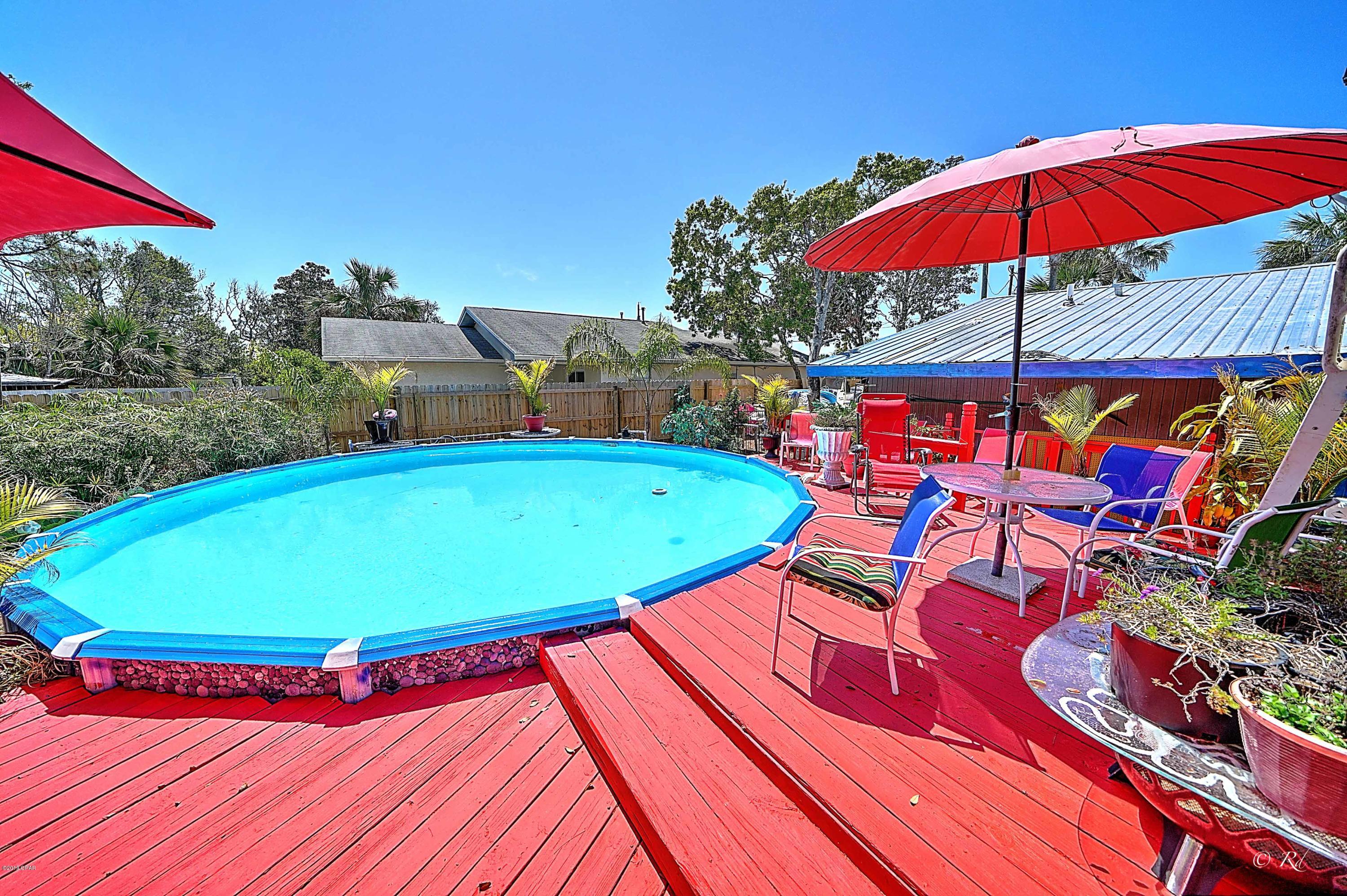 Hutchison's 1st To Bahama Bch - Residential