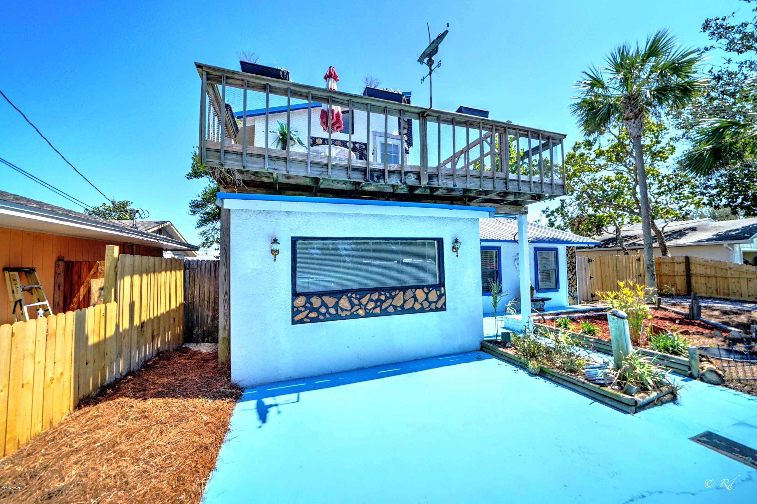 Hutchison's 1st To Bahama Bch - Residential