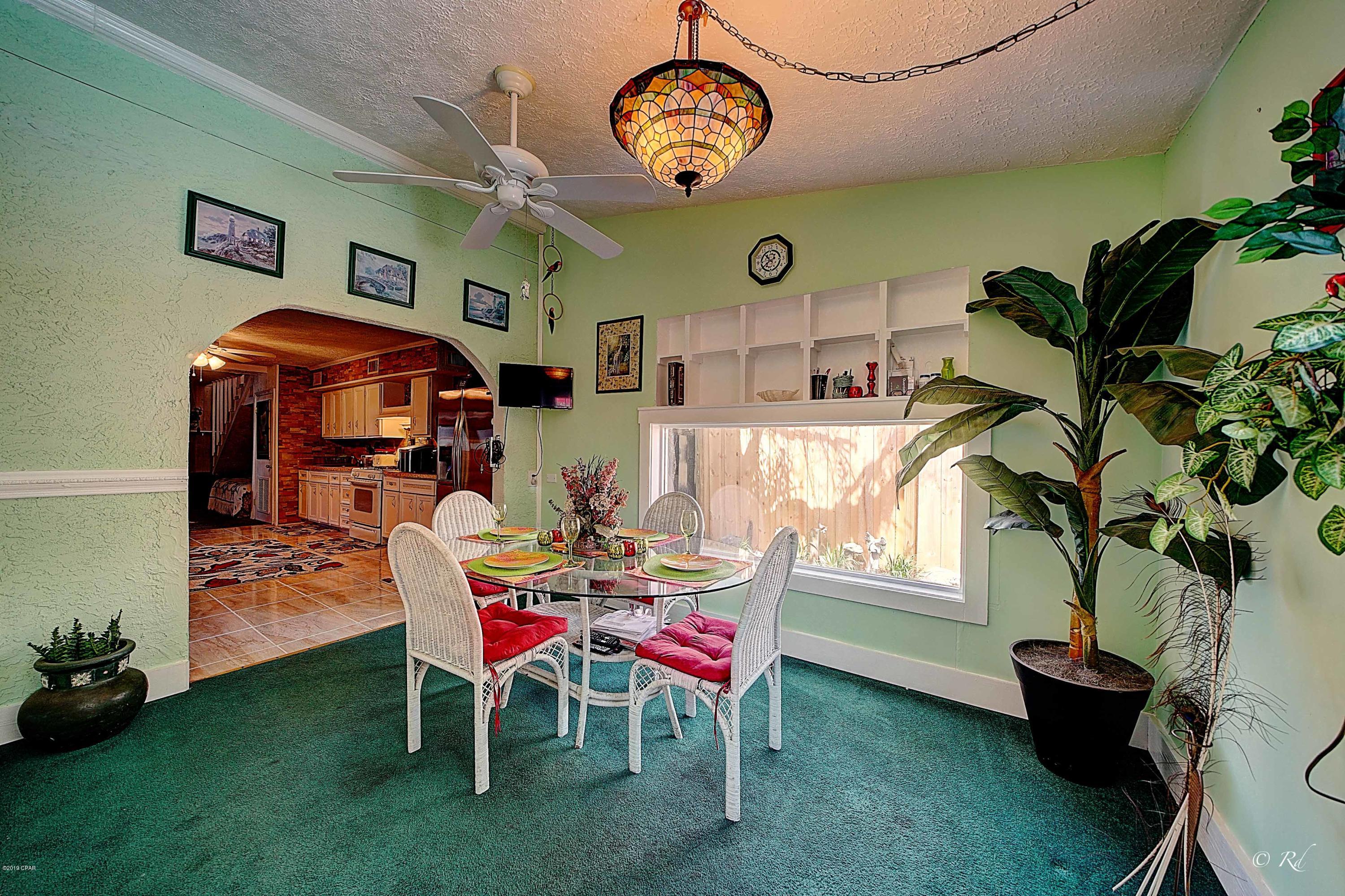 Hutchison's 1st To Bahama Bch - Residential