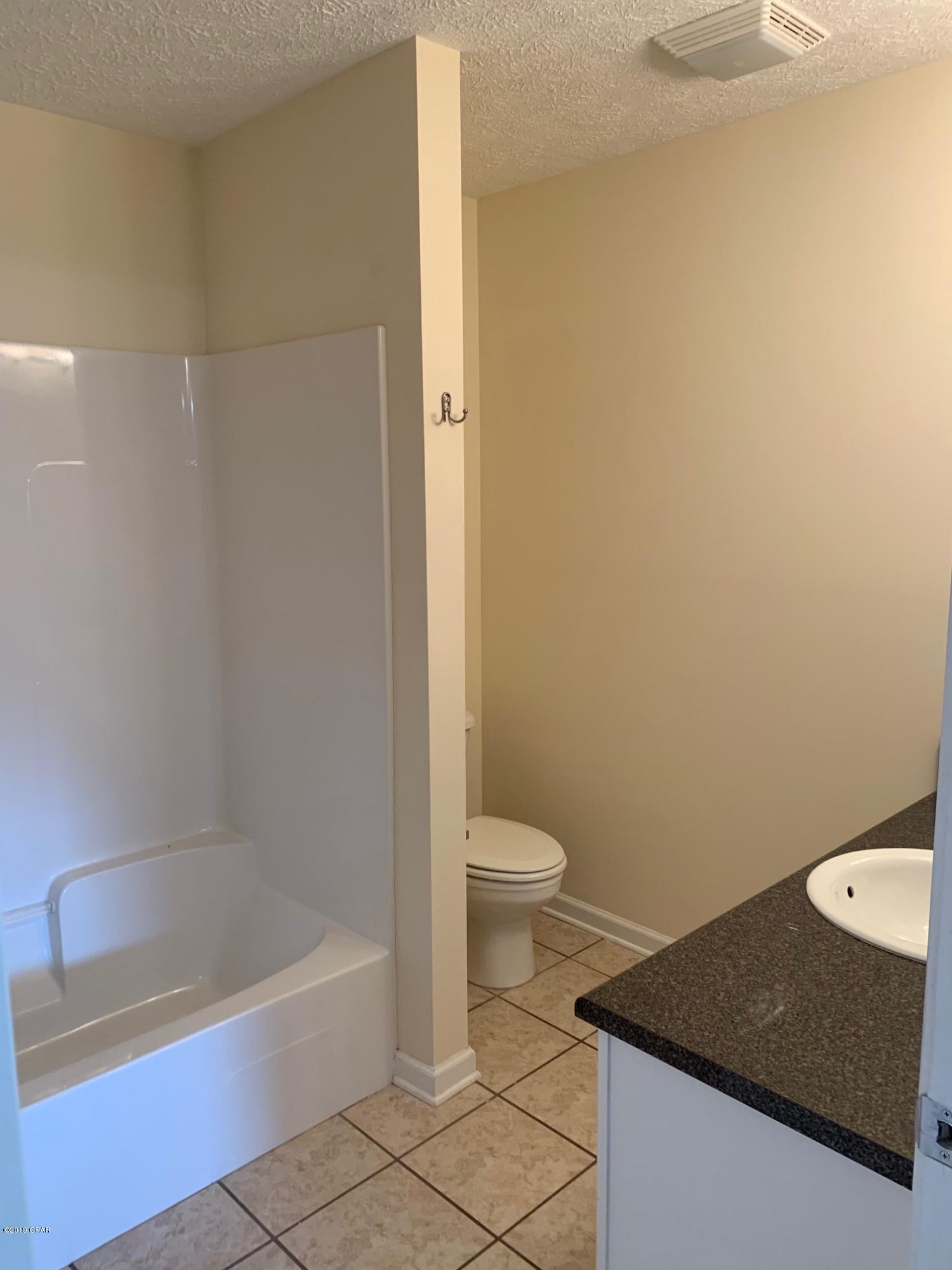 Palm Cove Phase II - Residential Lease