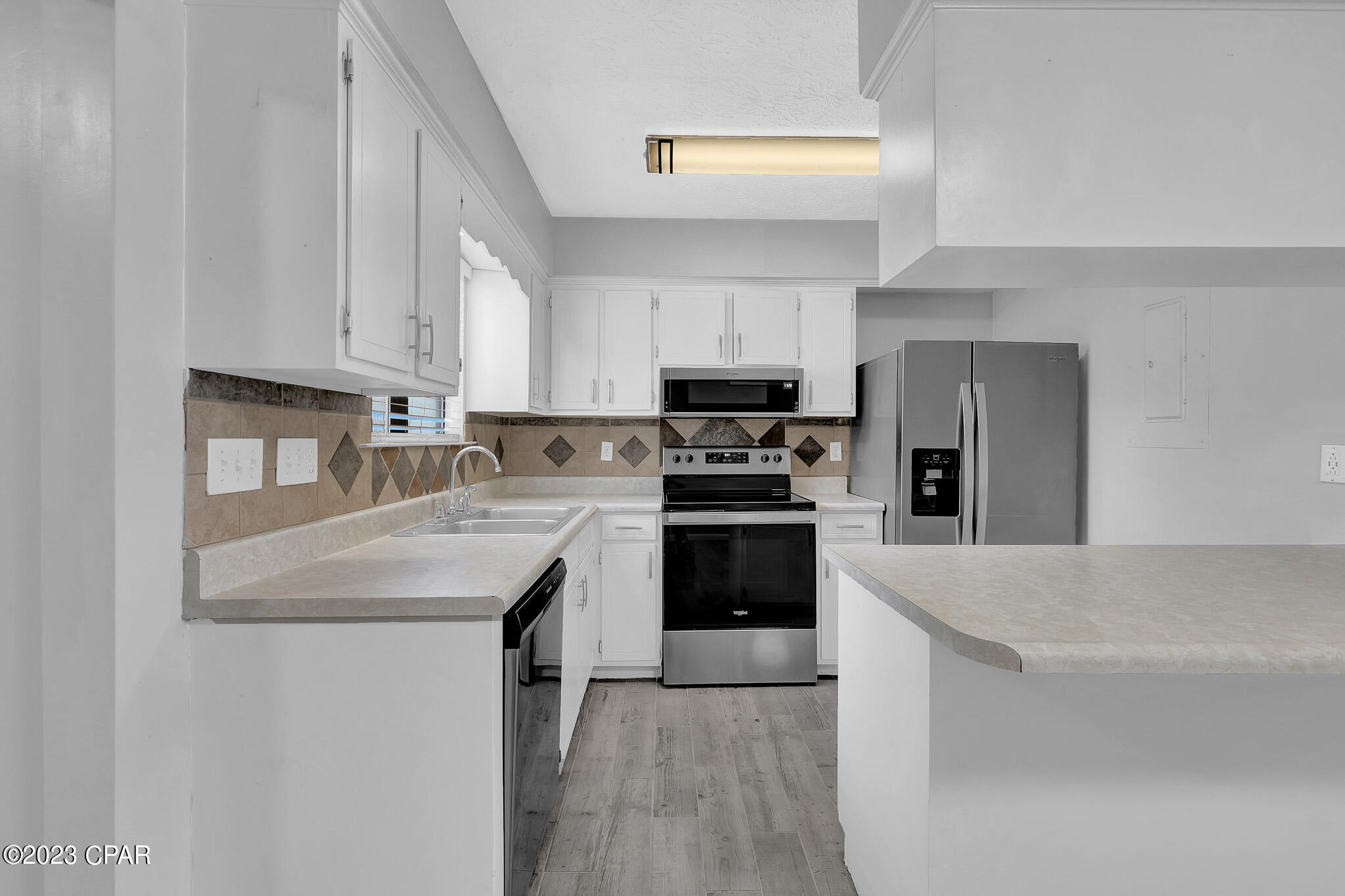 Venetian Villa 1st Add Replat - Residential