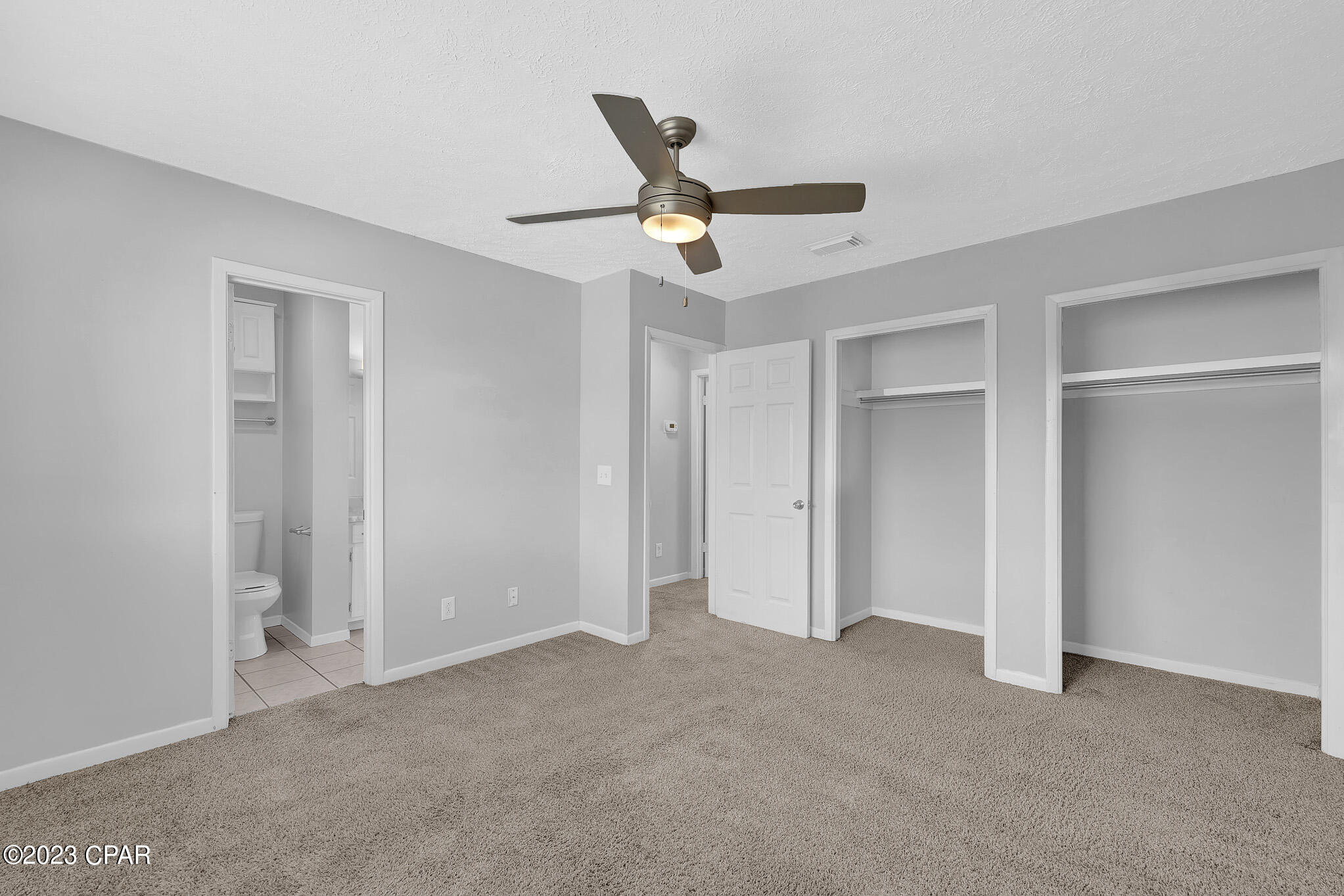 Venetian Villa 1st Add Replat - Residential