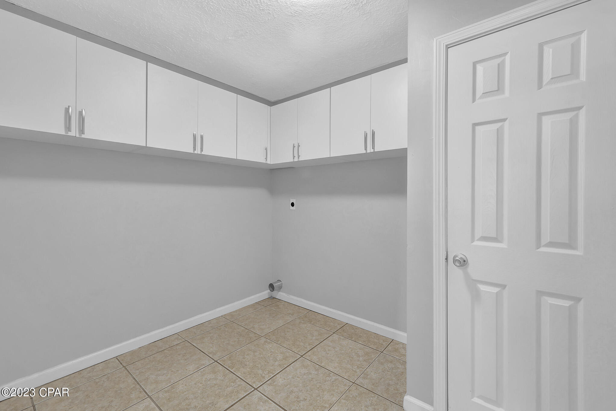 Venetian Villa 1st Add Replat - Residential