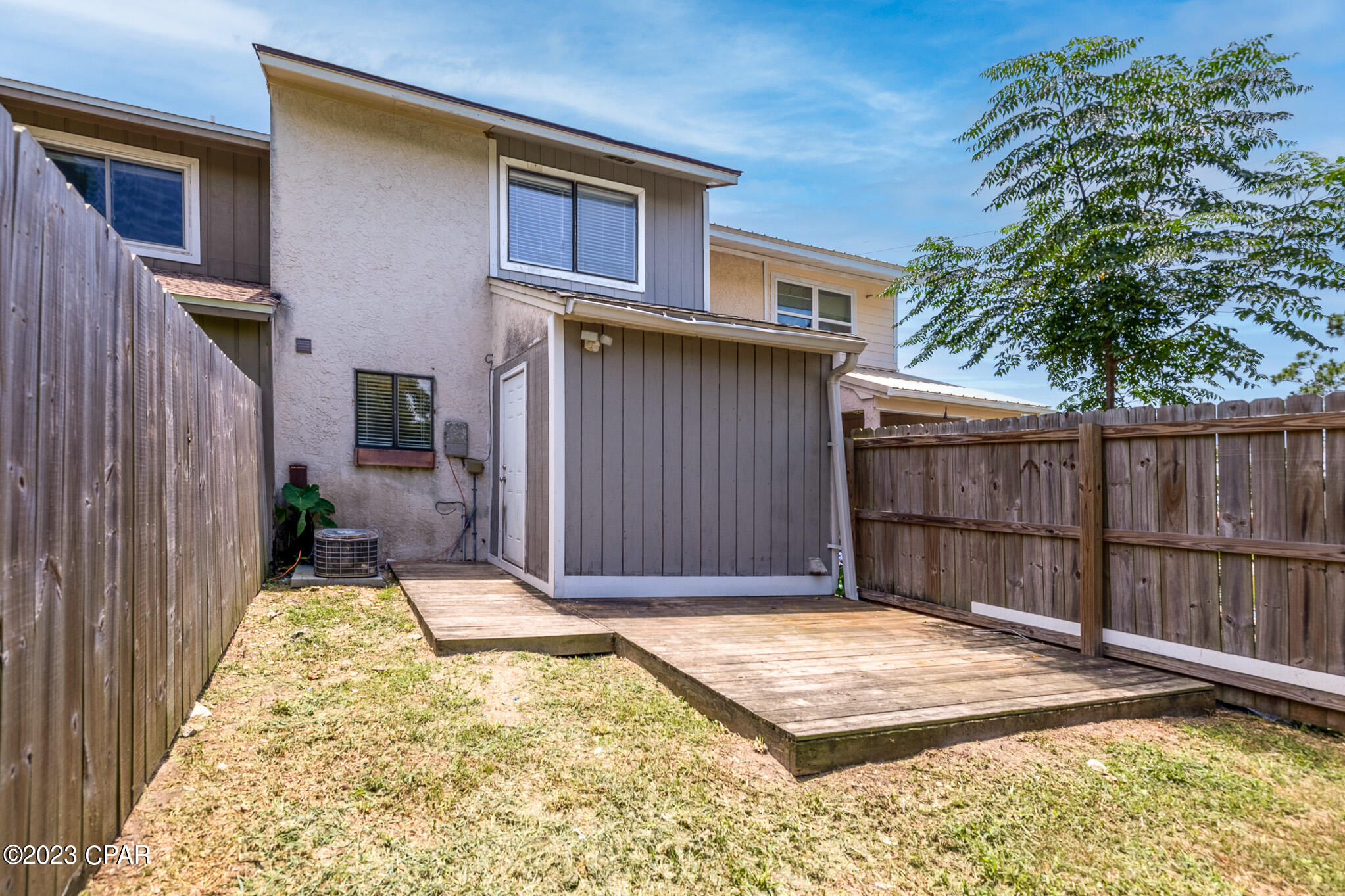 Venetian Villa 1st Add Replat - Residential