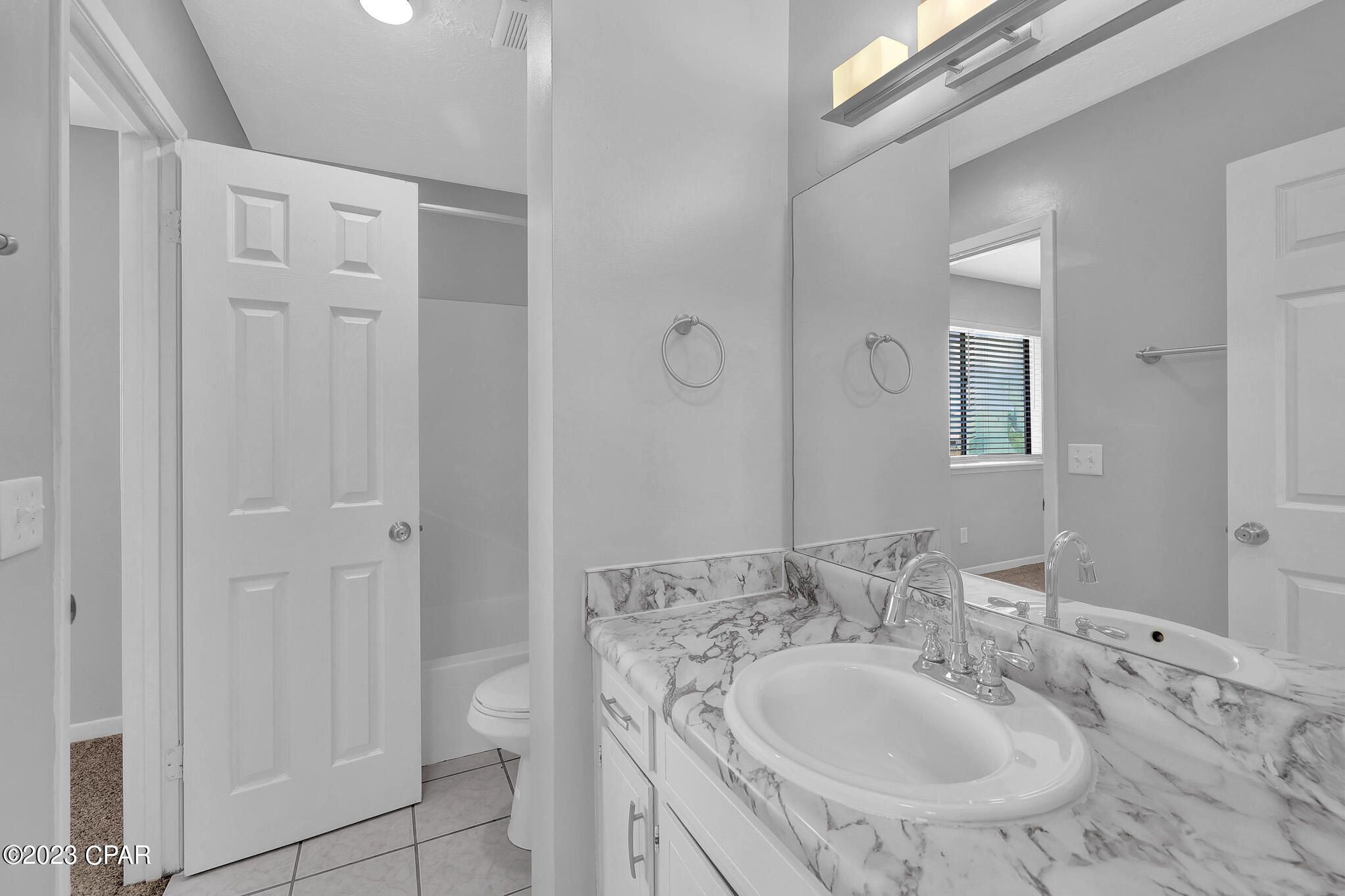 Venetian Villa 1st Add Replat - Residential