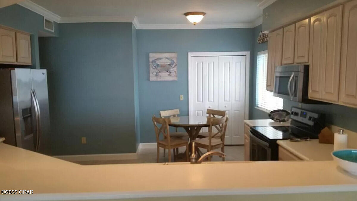 Grande Surf Club Condo - Residential