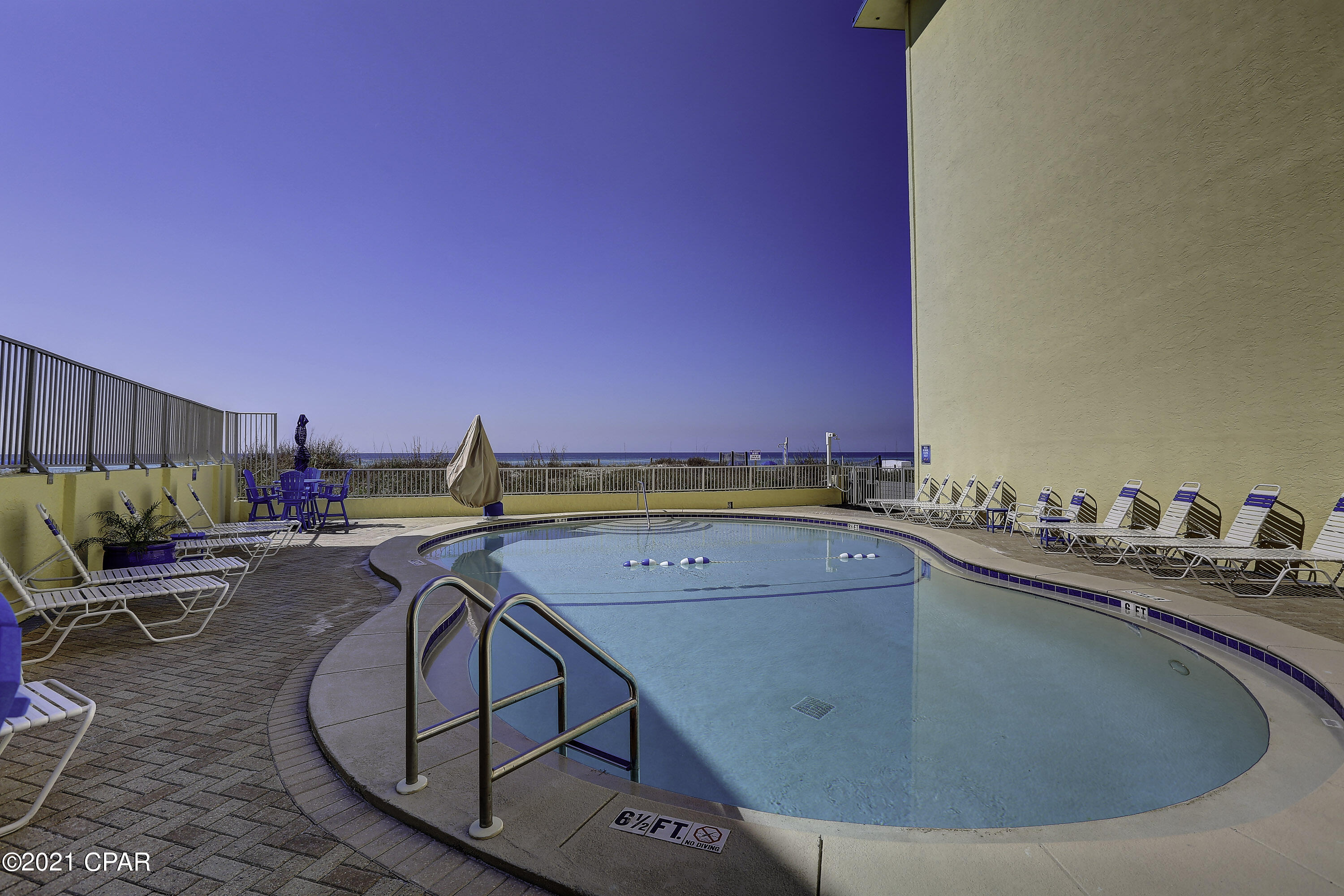 Continental Condos - Residential