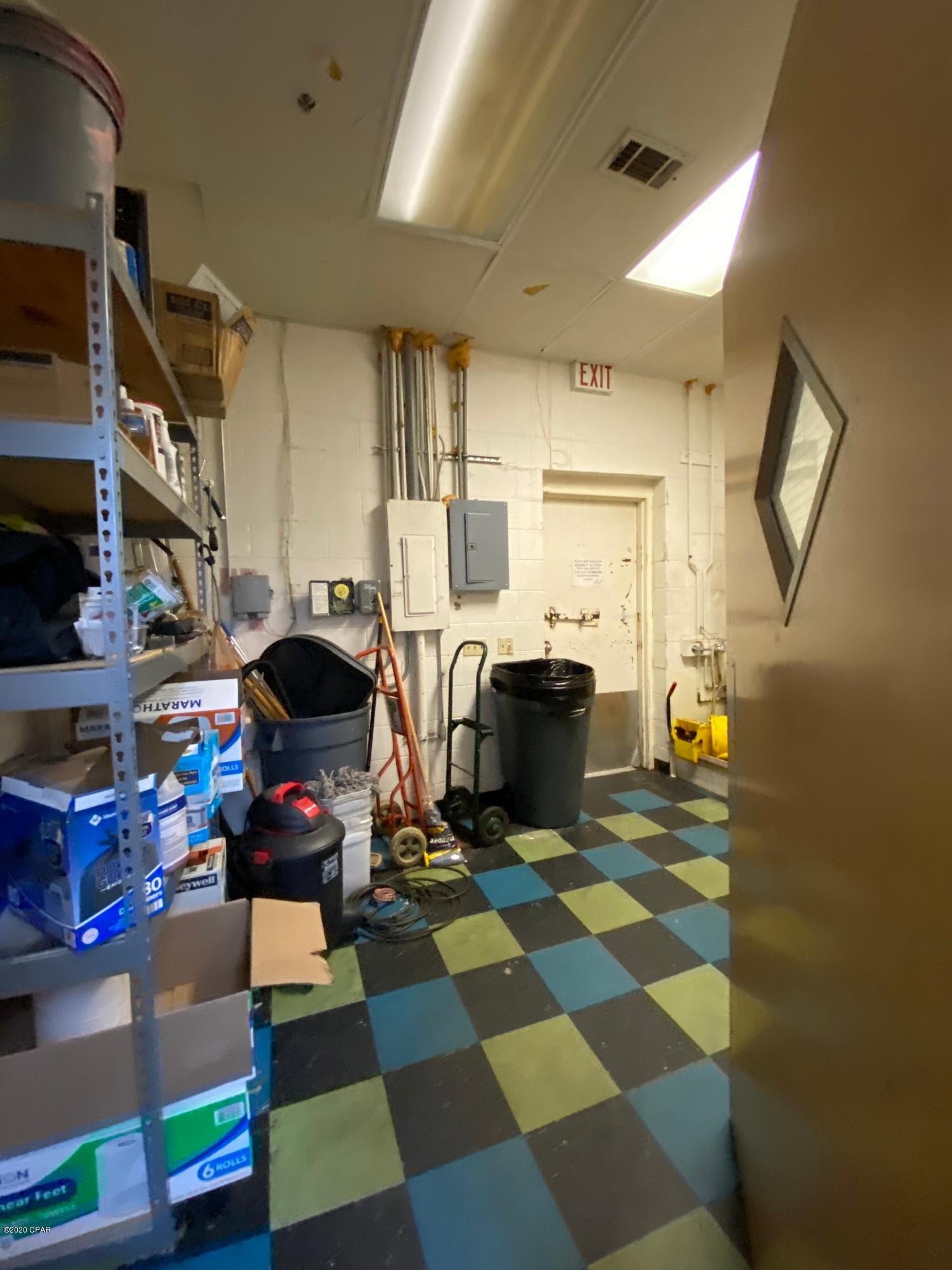 Edgewater Beach - Commercial Sale
