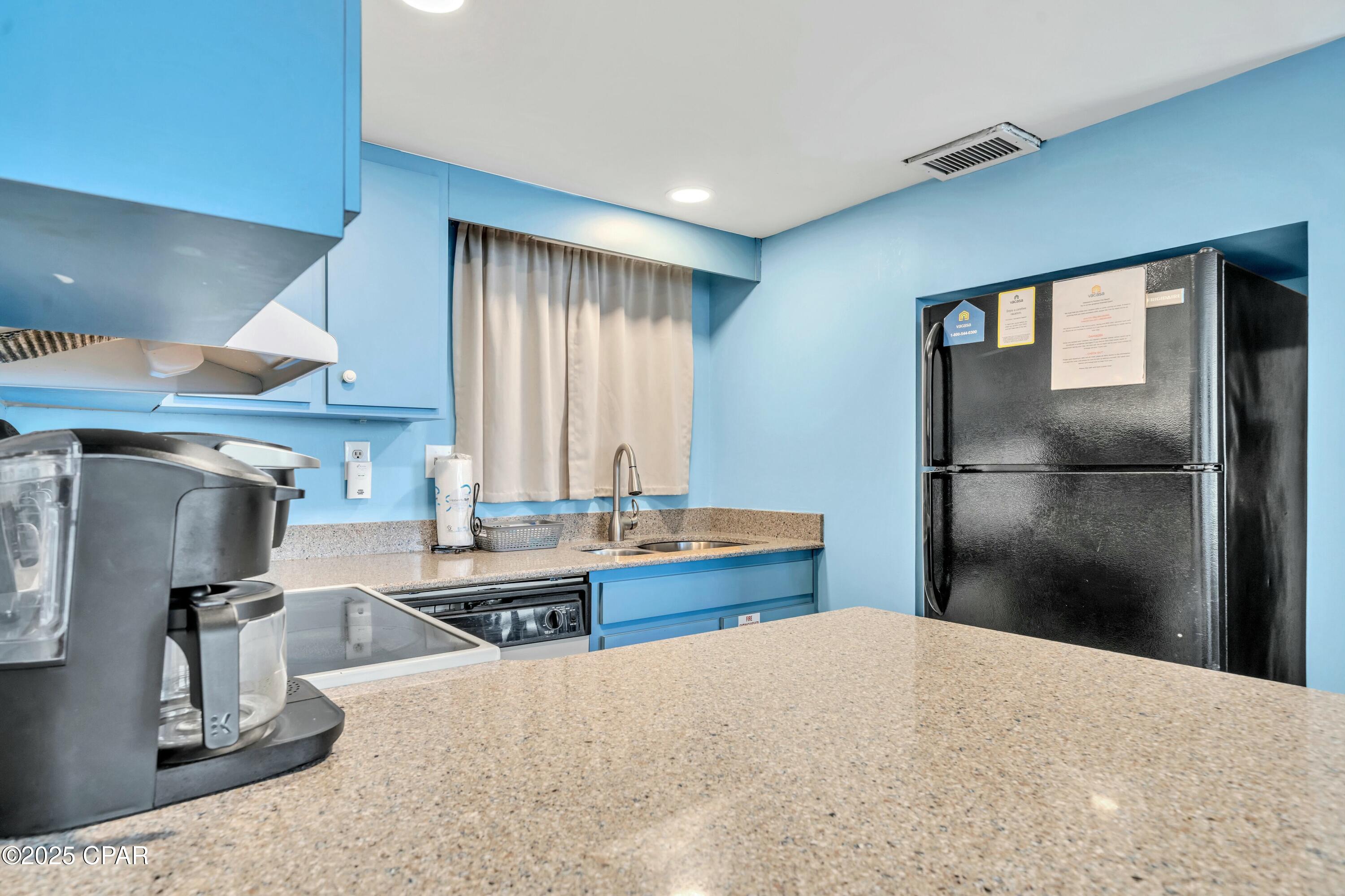 Sunbird Condo - Residential