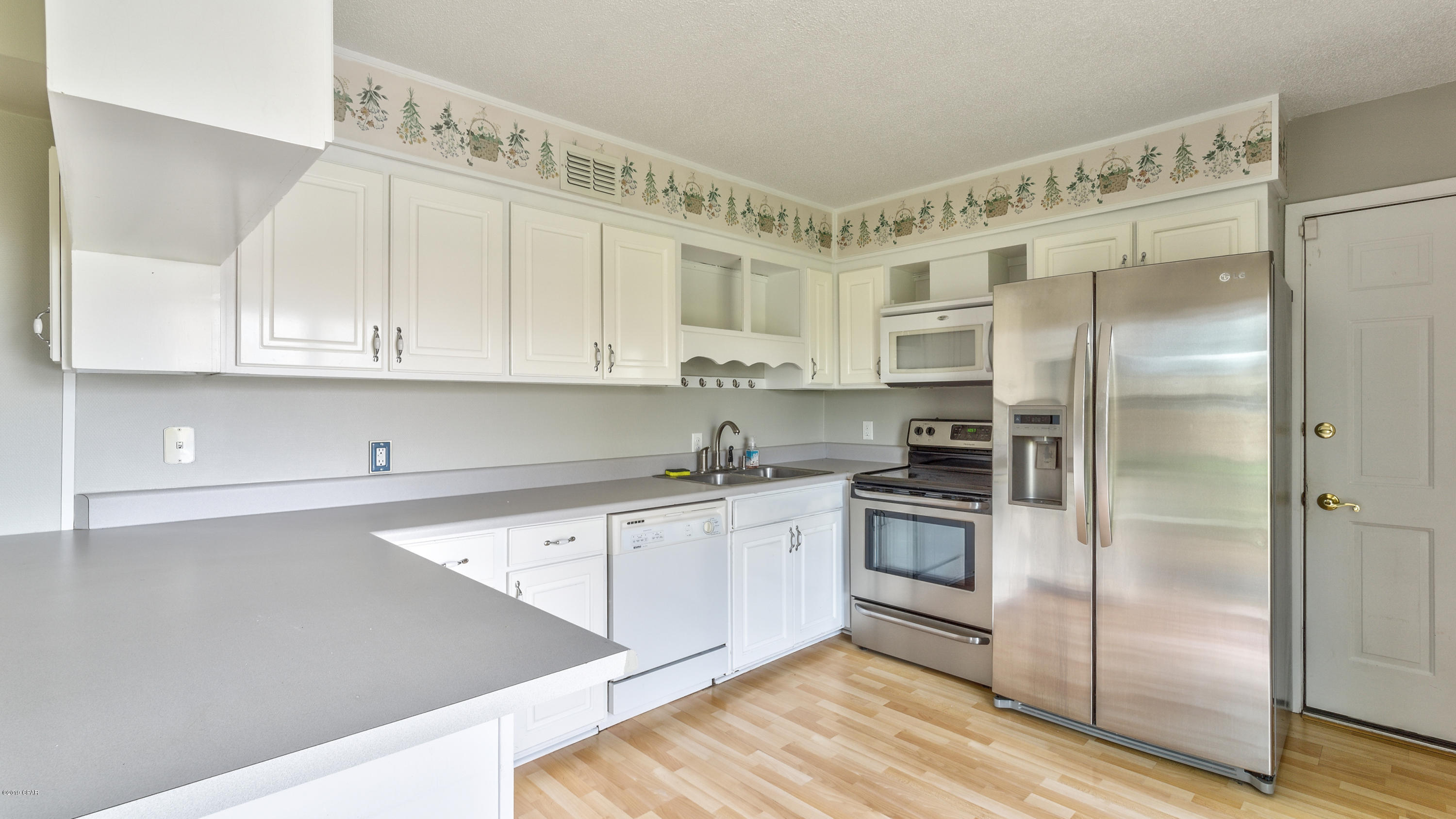 Baywood Shores Est Unit 2 - Residential