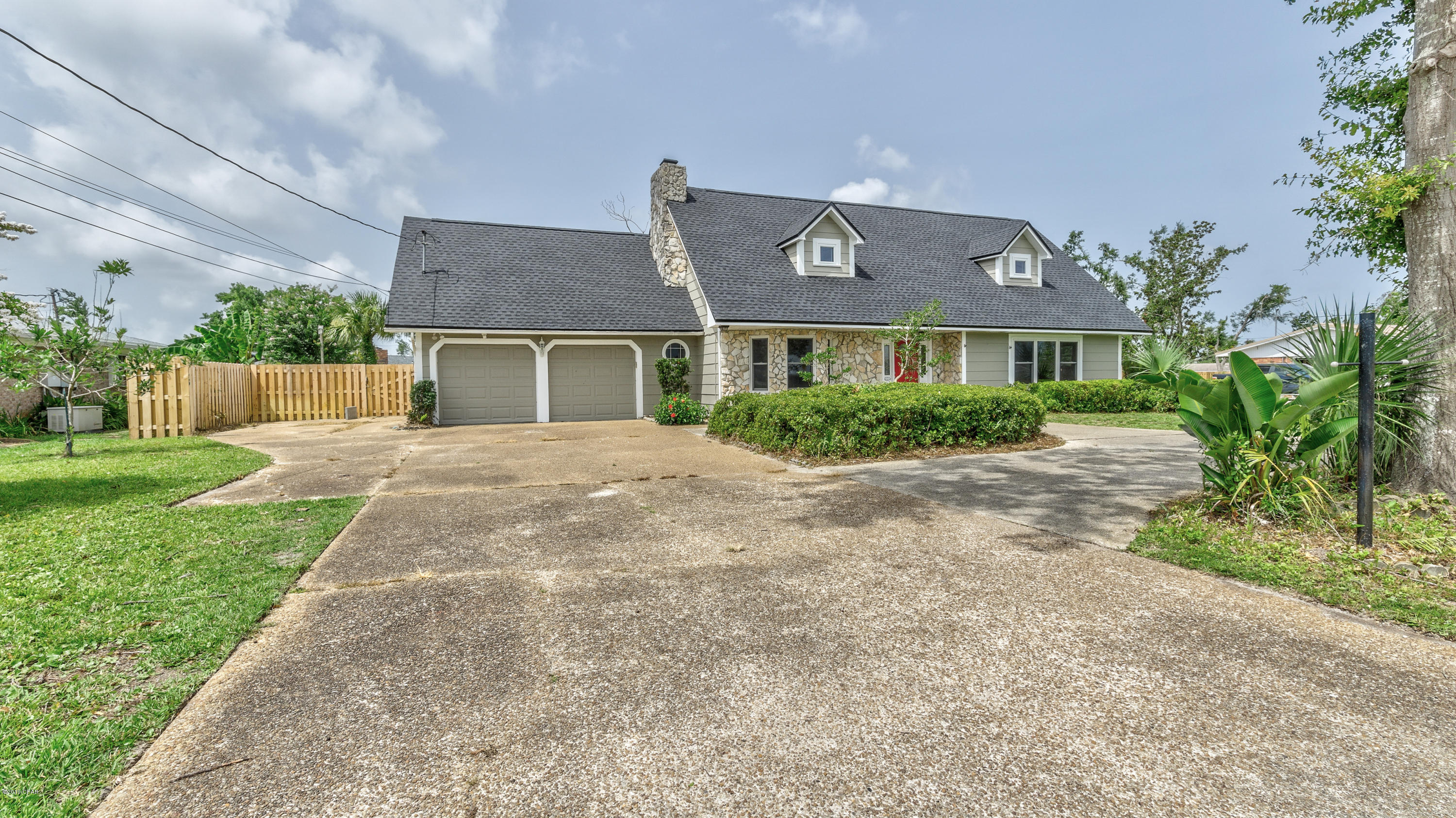 Baywood Shores Est Unit 2 - Residential